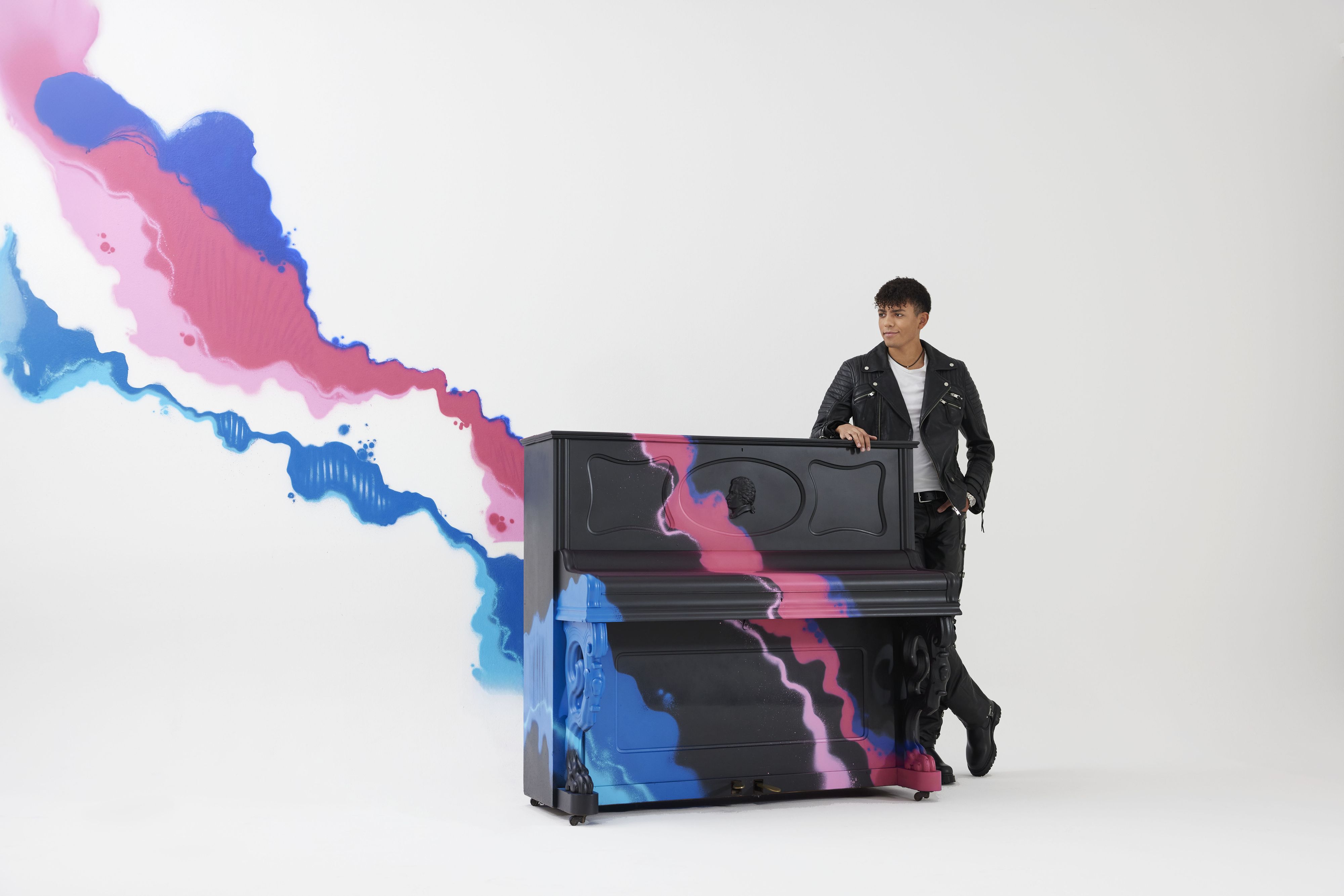 Louis Philippson kommt am 26. März in die Simm City nach Wien.