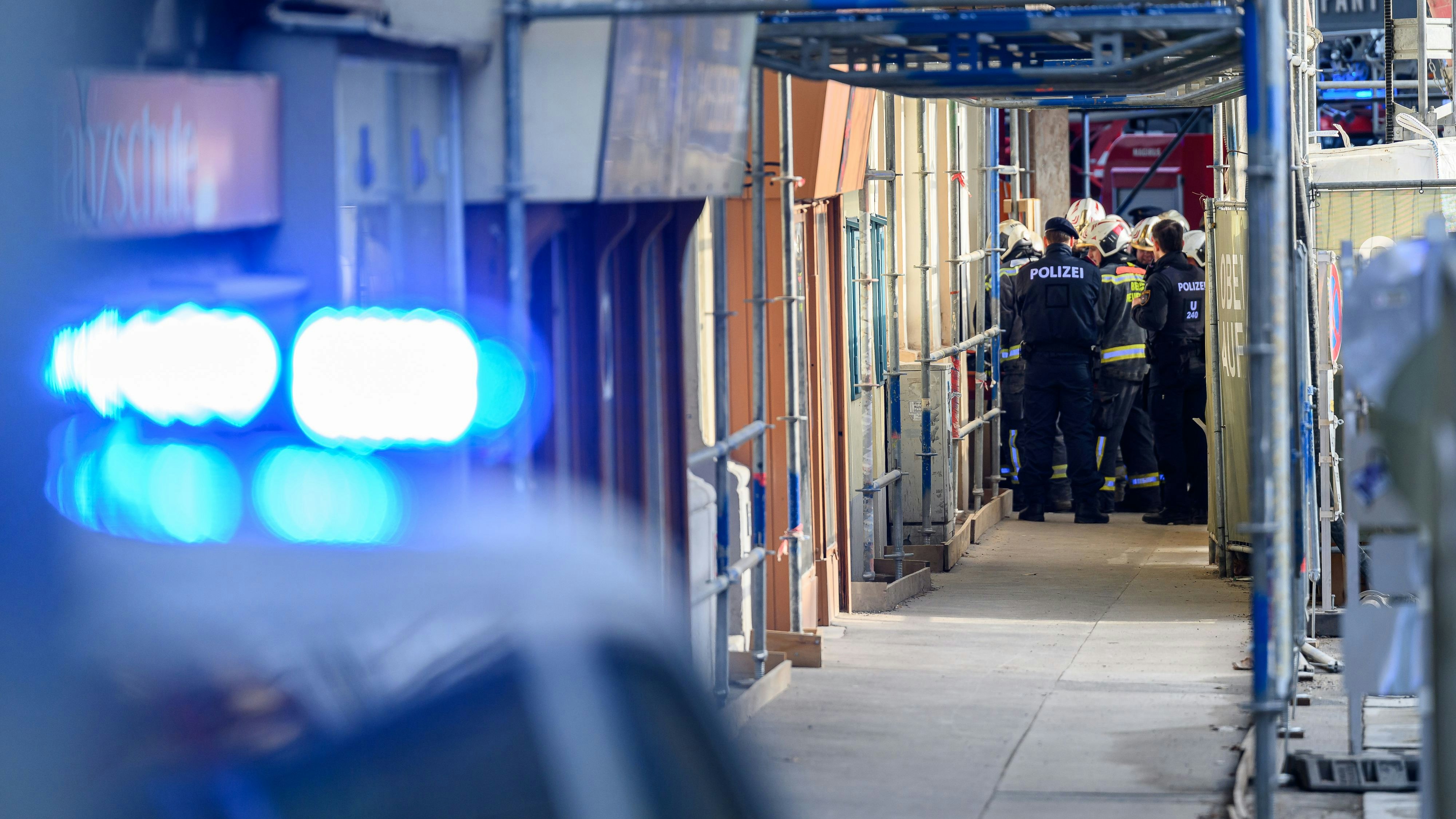 Heute.at - Lautes Rumpeln, dann hörte ich Arbeiter schreien