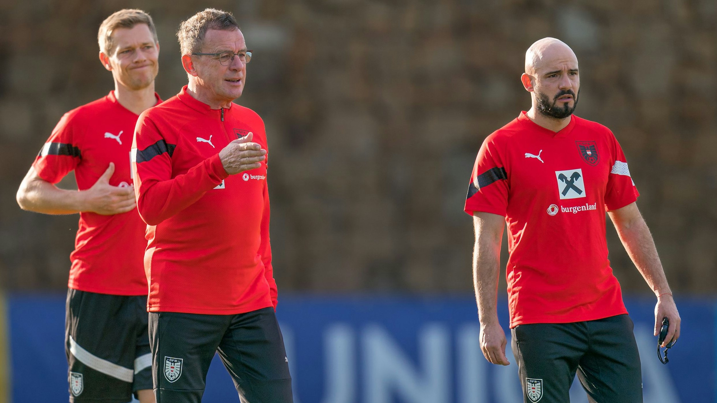 SAN PEDRO,SPAIN,14.NOV.22 - SOCCER - OEFB international test match, Andorra vs Austria, preview, training team AUT. Image shows assistant coach Peter Perchtold, head coach Ralf Rangnick and assistant coach Onur Cinel (AUT). Photo: GEPA pictures/ Johannes Friedl