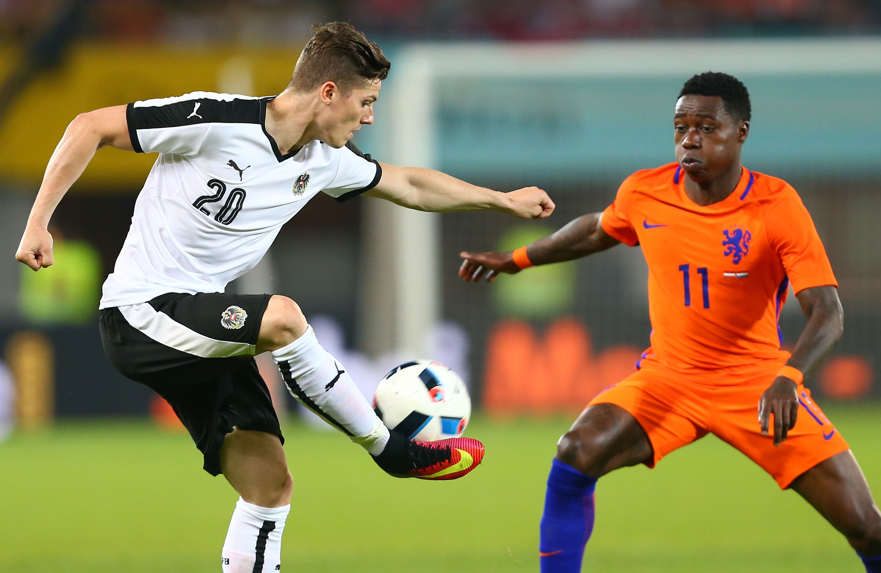 Marcel Sabitzer und Quincy Promes.