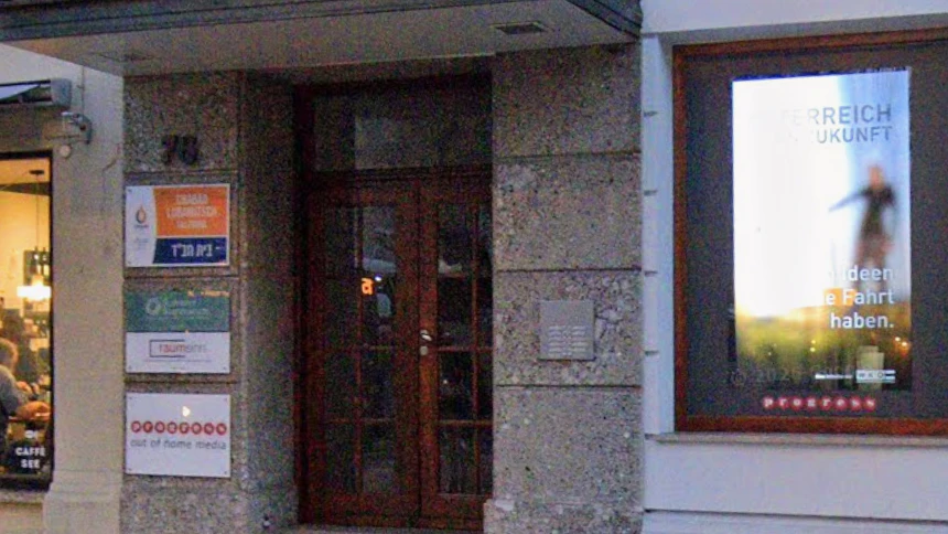 Dieses Gebäude war von der Attacke betroffen.