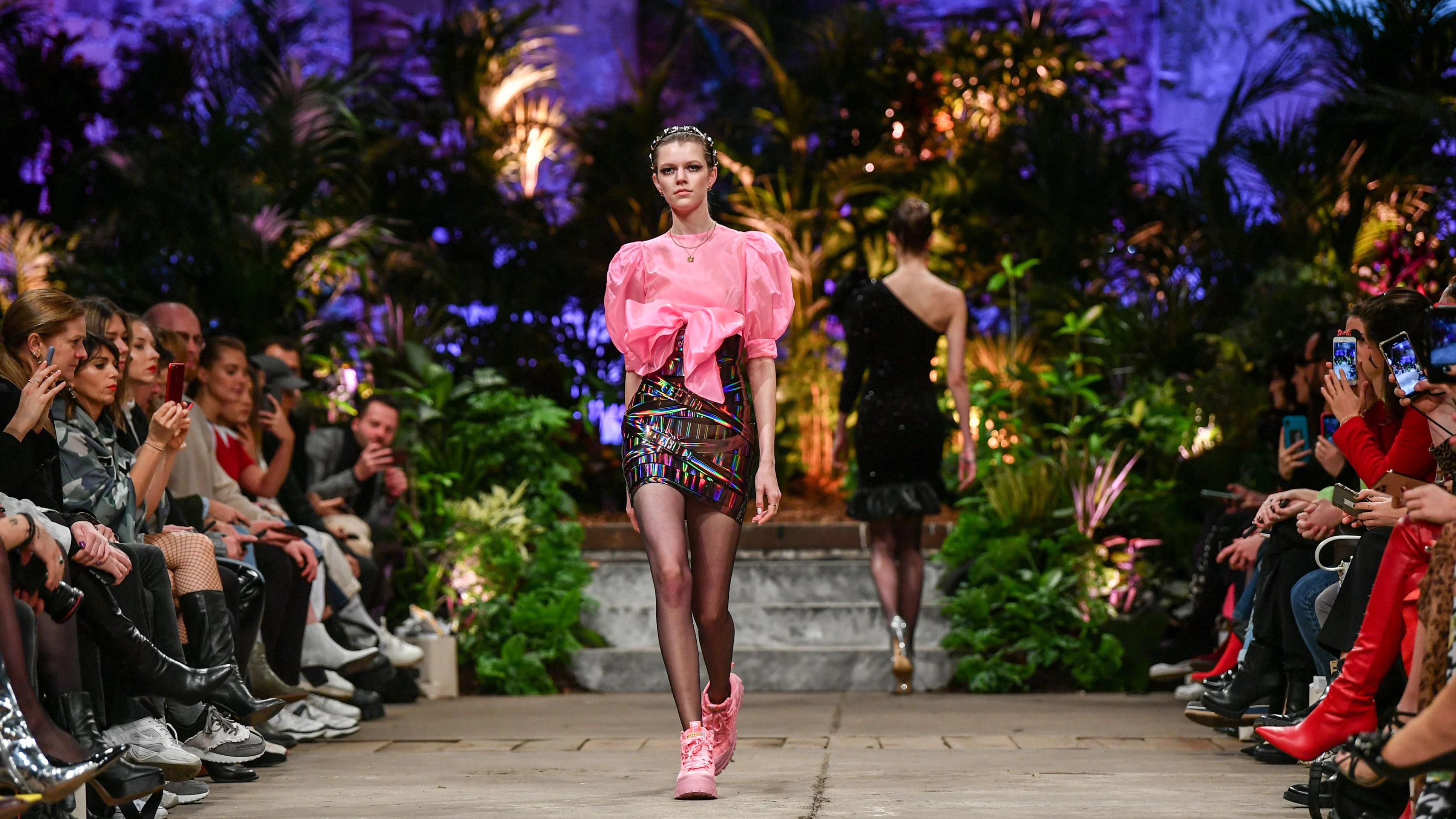 Heute.at - Mode-Trends wie der Minirock kehren regelmäßig zurück