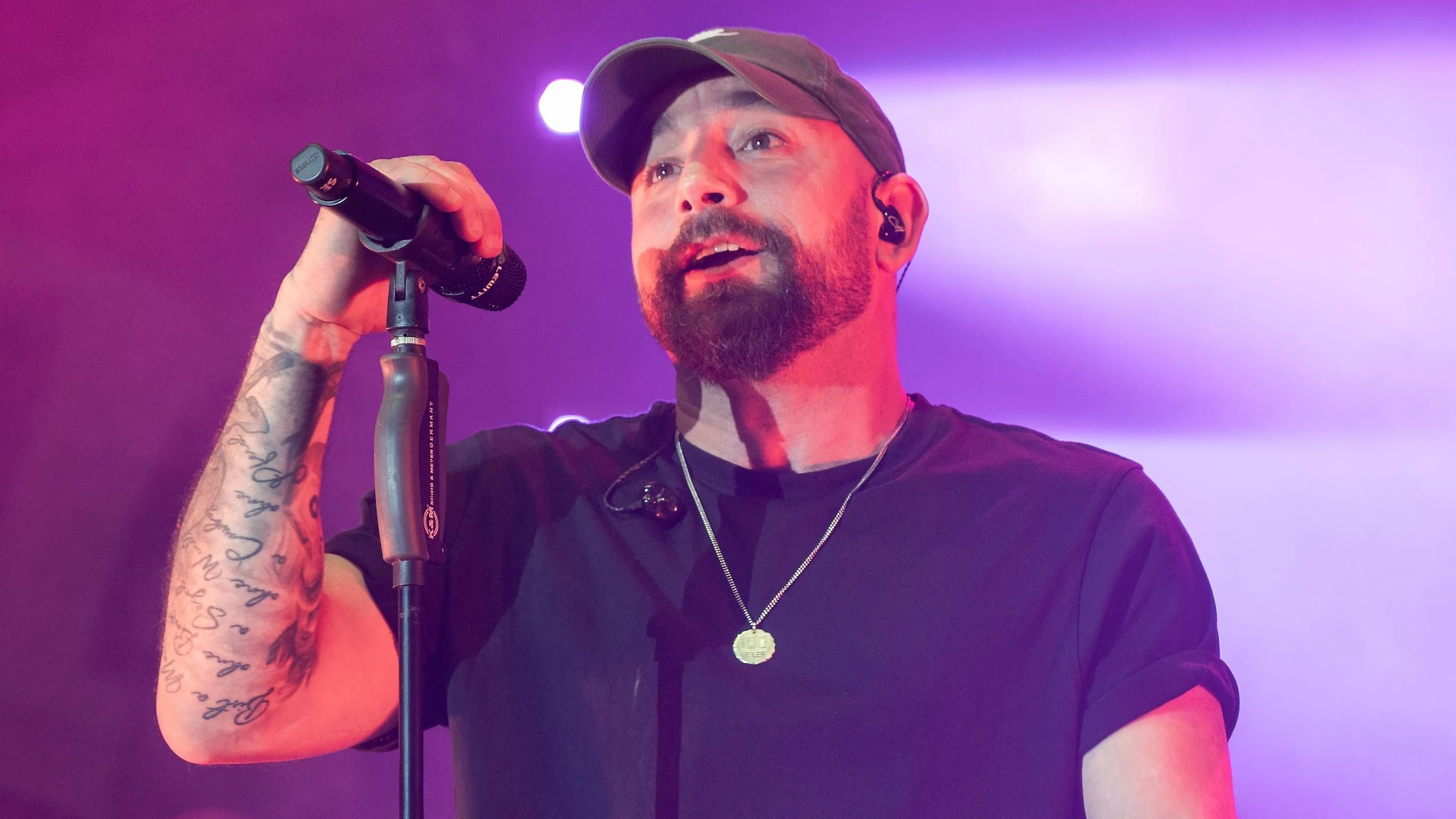 Seiler und Speer Seiler & Speer Konzert, Livekonzert, Musikkonzert, Bühnenfotos, Arena Nova, Wiener Neustadt, Niederösterreich Noe Nö, 11.5.2024, -  Seiler & Speer (Christopher SEILER, Bernhard SPEER), Bühnenfoto 