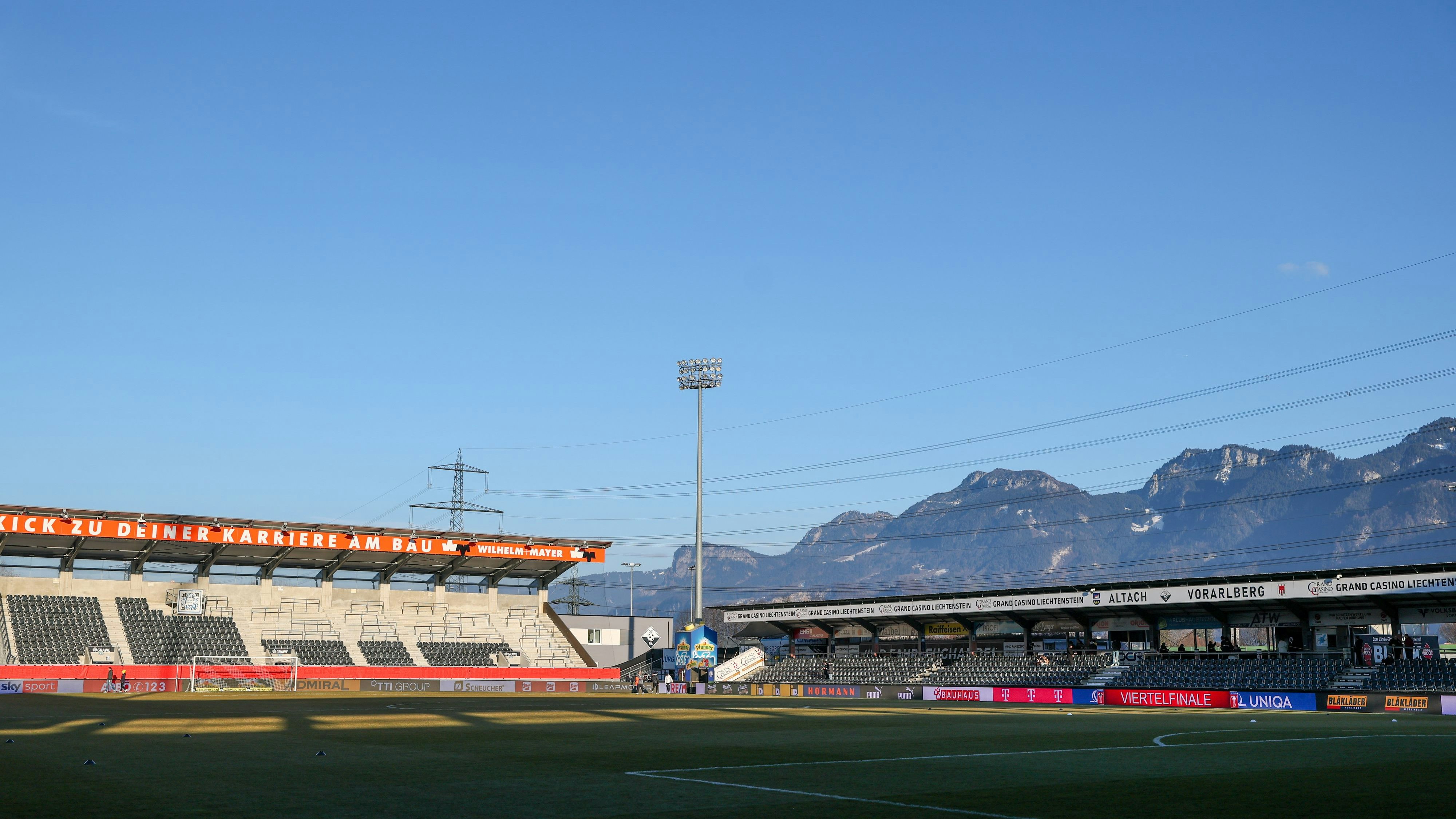 Heute.at - Schwere Ausschreitungen bei Regionalligaspiel in Altach