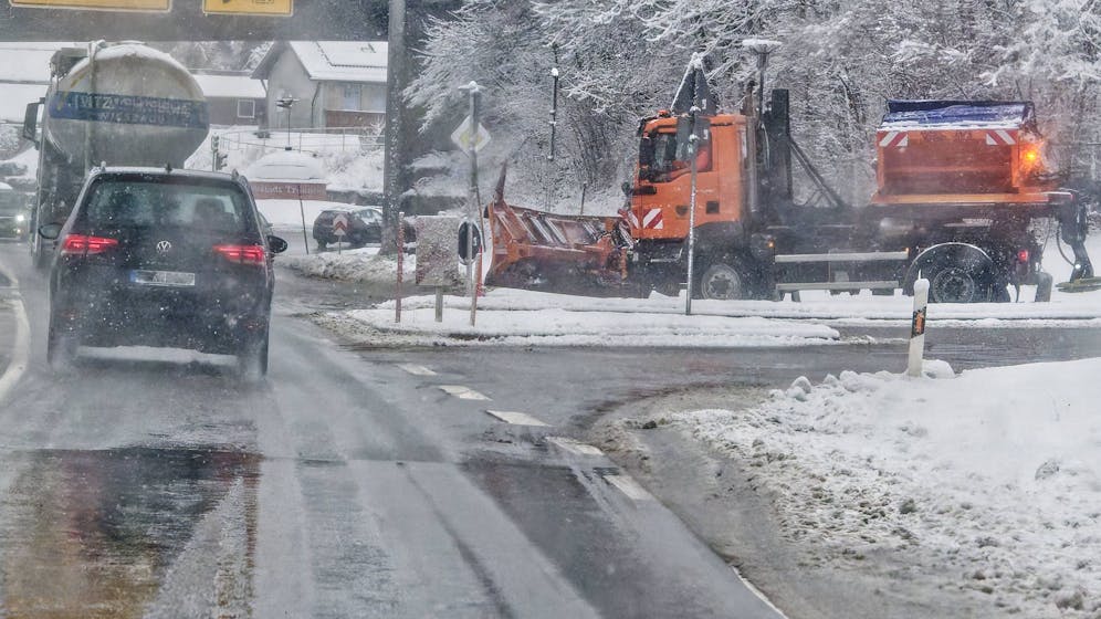 Heute.at - Winter-Walze bringt jetzt Schnee bis in die Täler