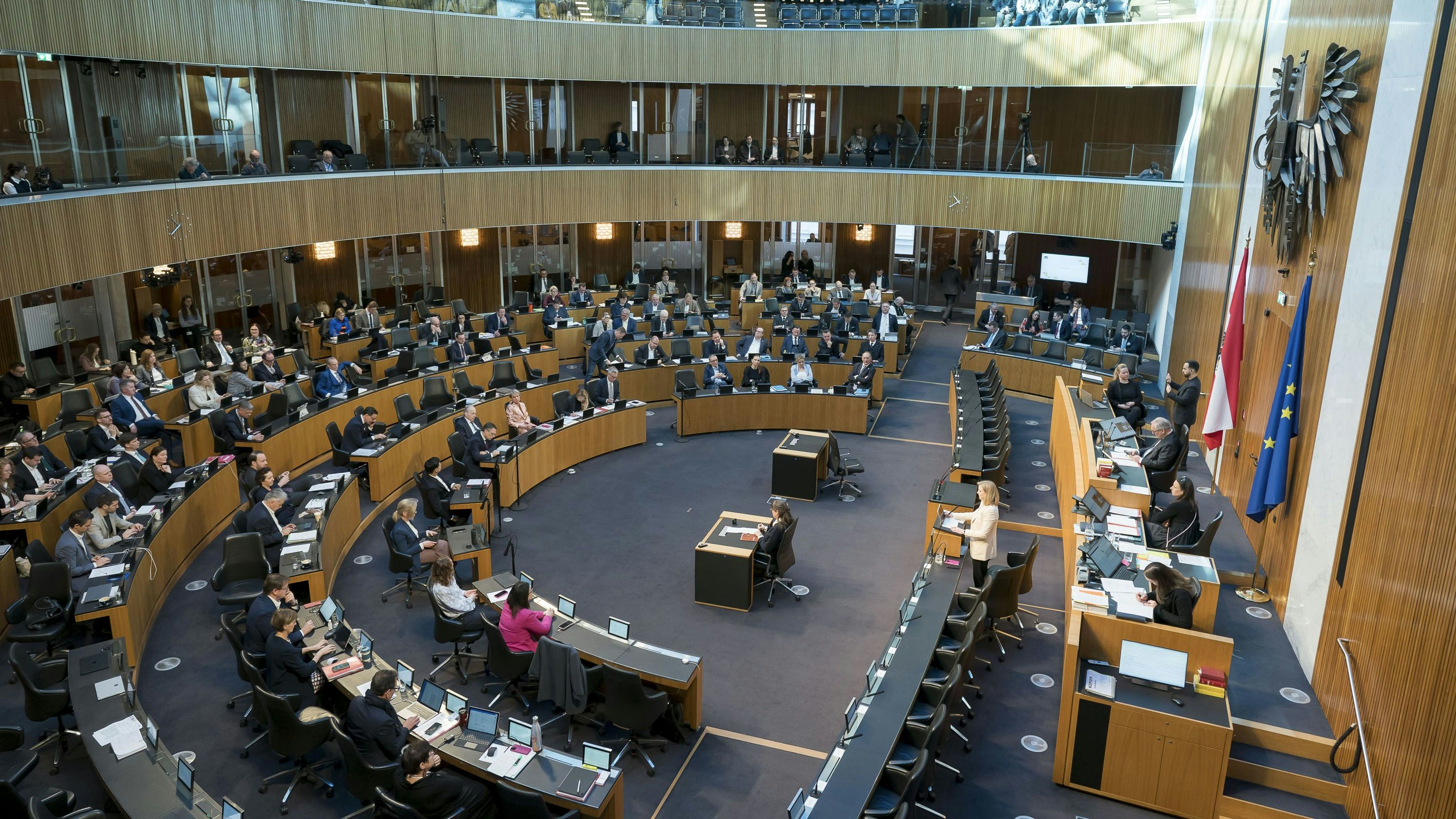  während einer sitzung des nationalrates im parlament, nationalrat, plenum, 20260225 foto: helmut graf/tageszeitung heute