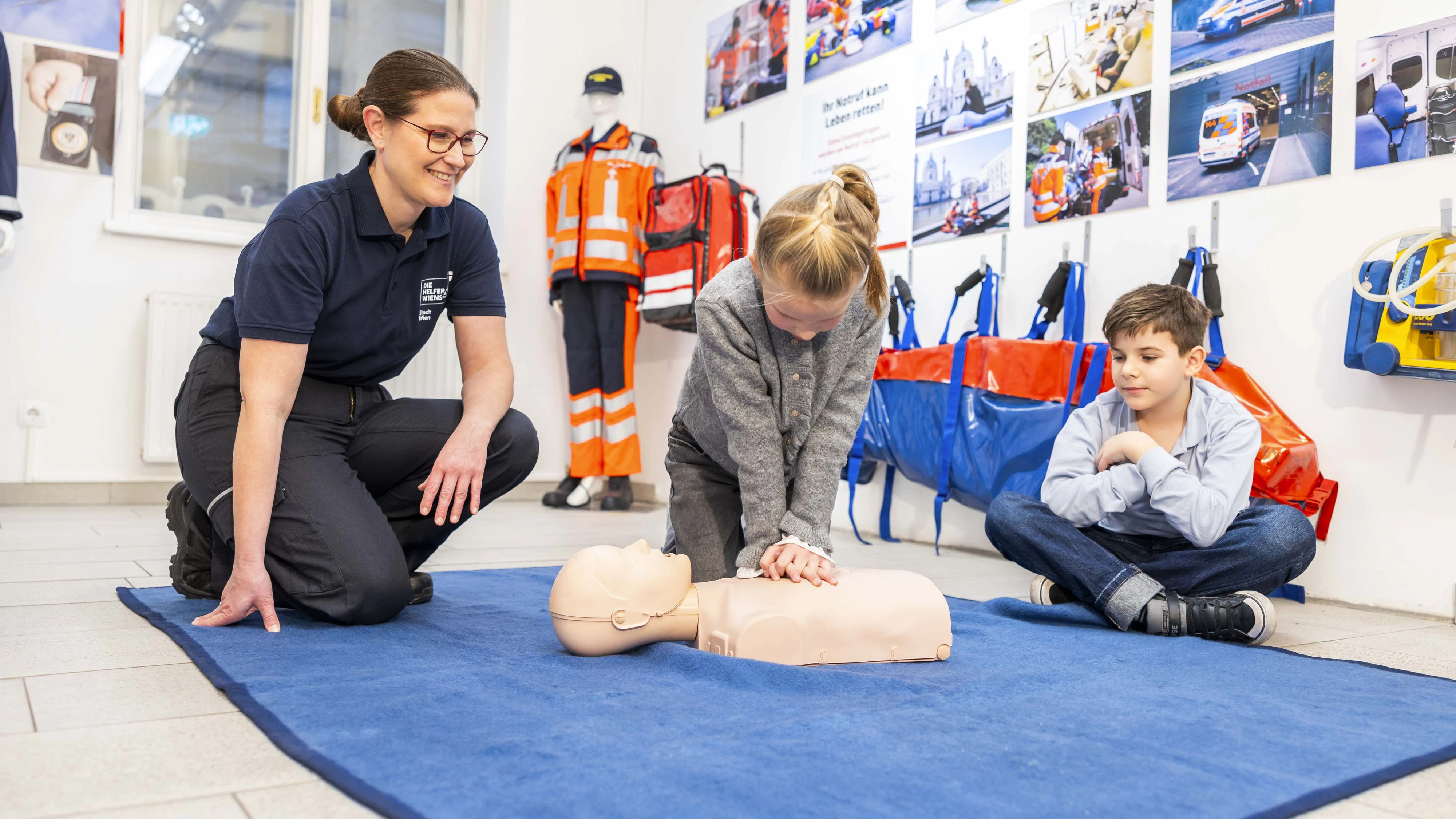 Heute.at - Hier werden junge Wiener zu Lebensrettern ausgebildet