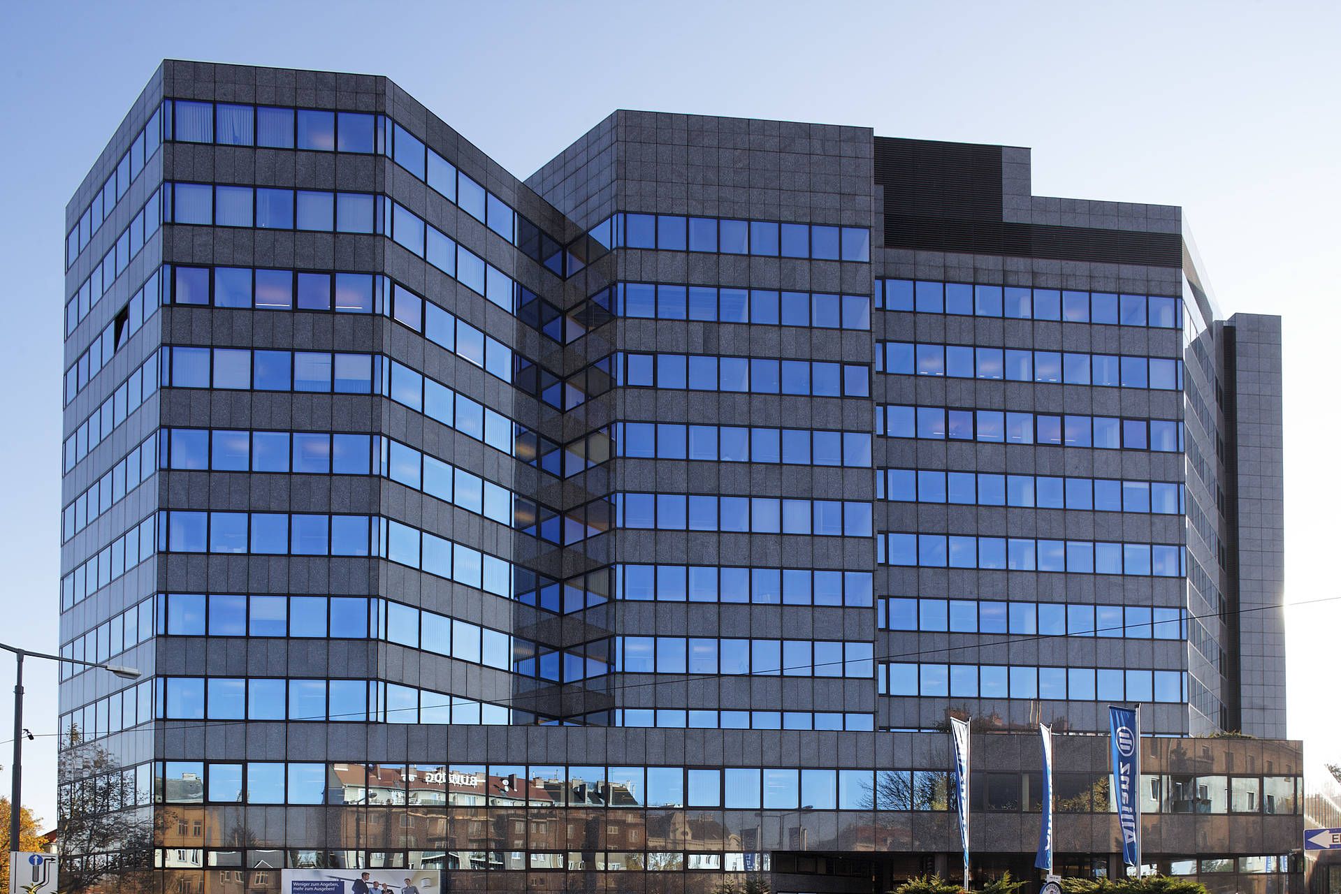 Allianz-Gebäude am Hietzinger Kai in Wien.