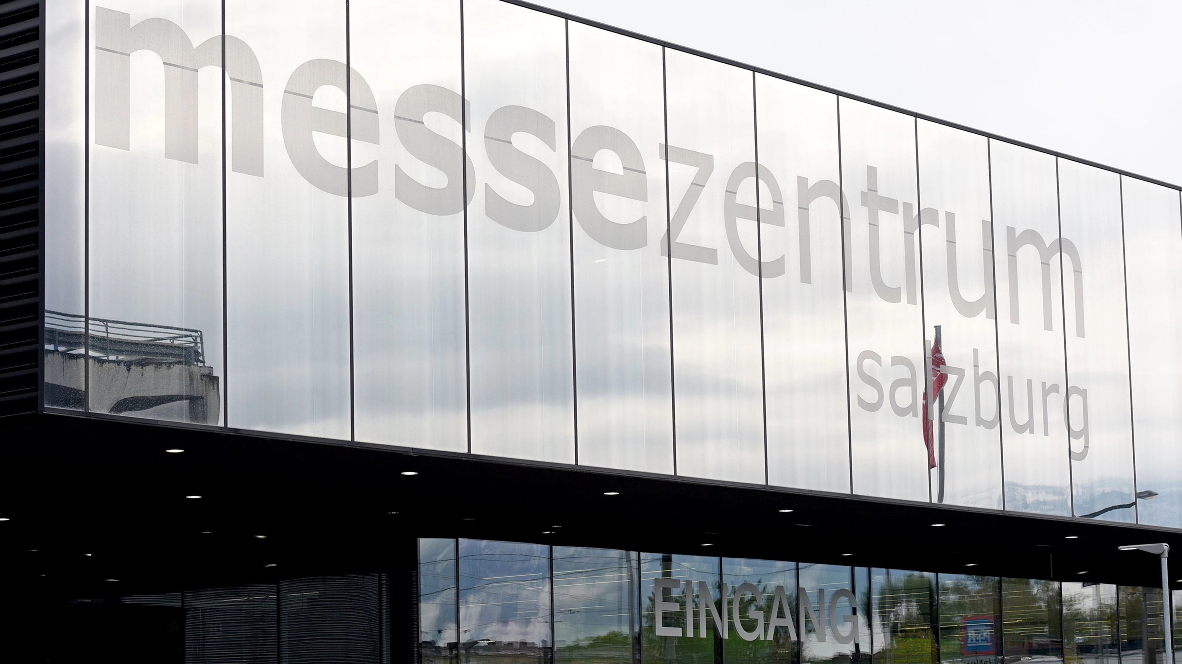 Heute.at - Nicht tragbar! – Türkische Messe sorgt für Aufregung