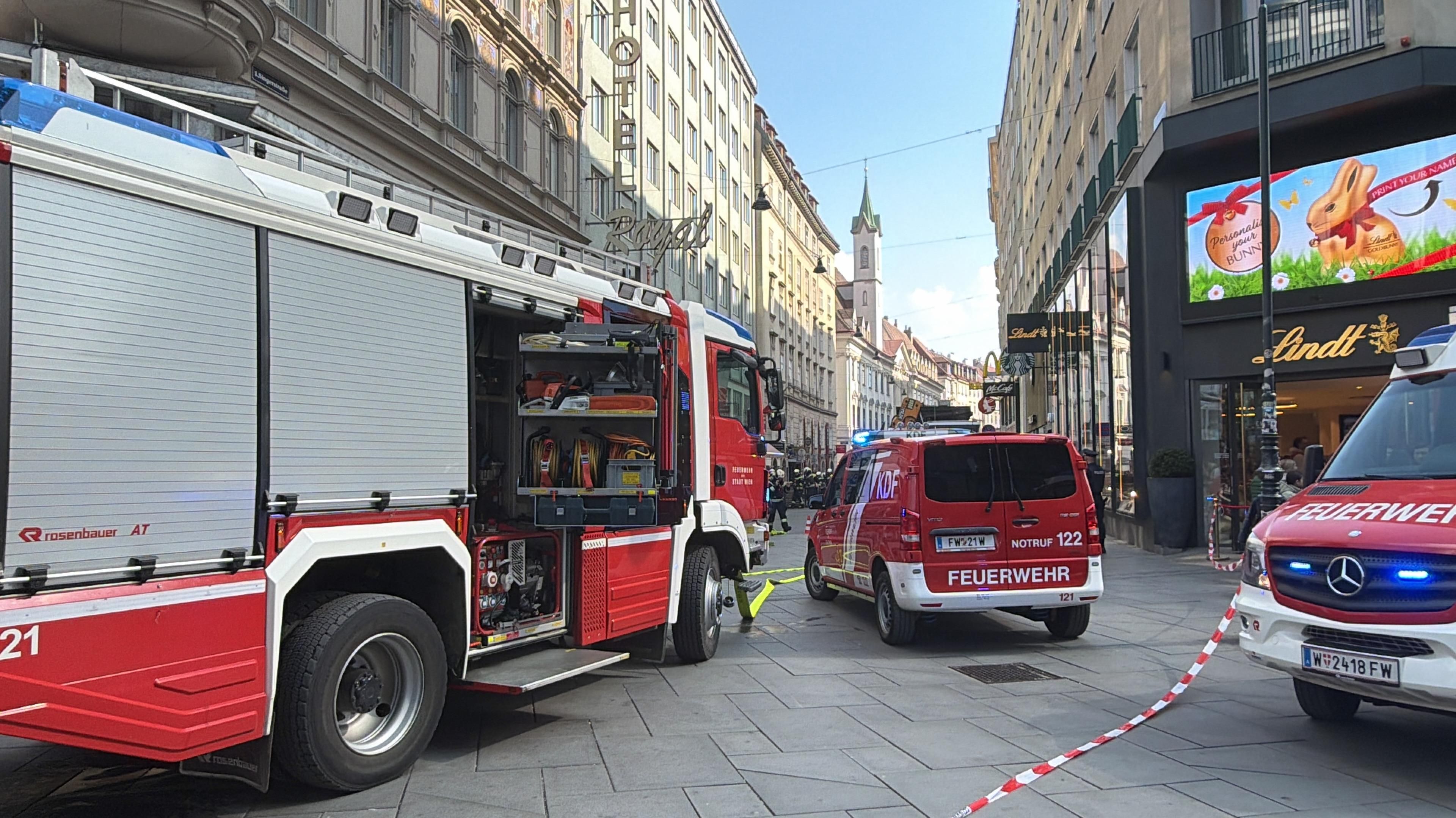 Großeinsatz in der Wiener City nach Gasaustritt