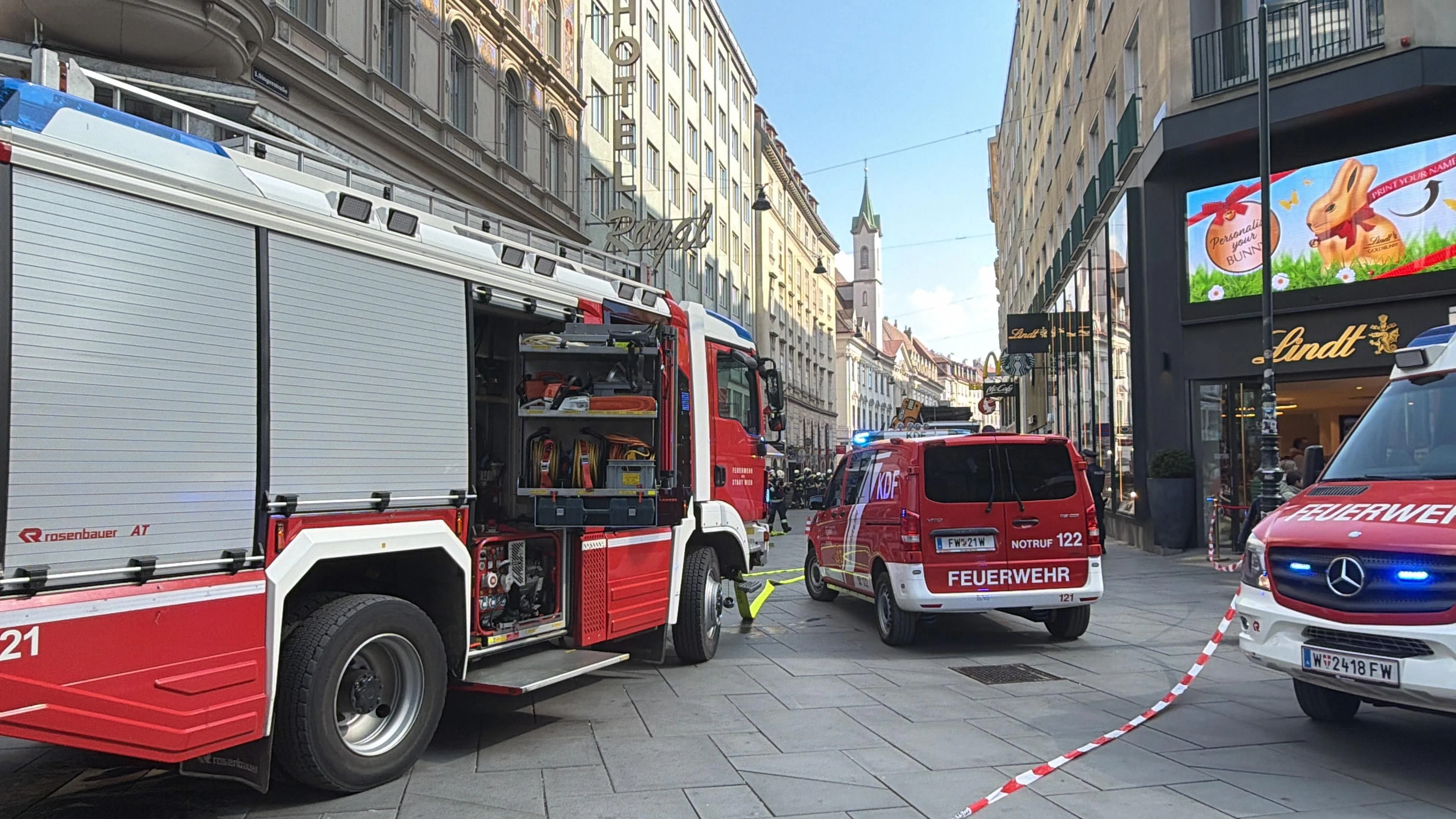 Großeinsatz in der Wiener City nach Gasaustritt