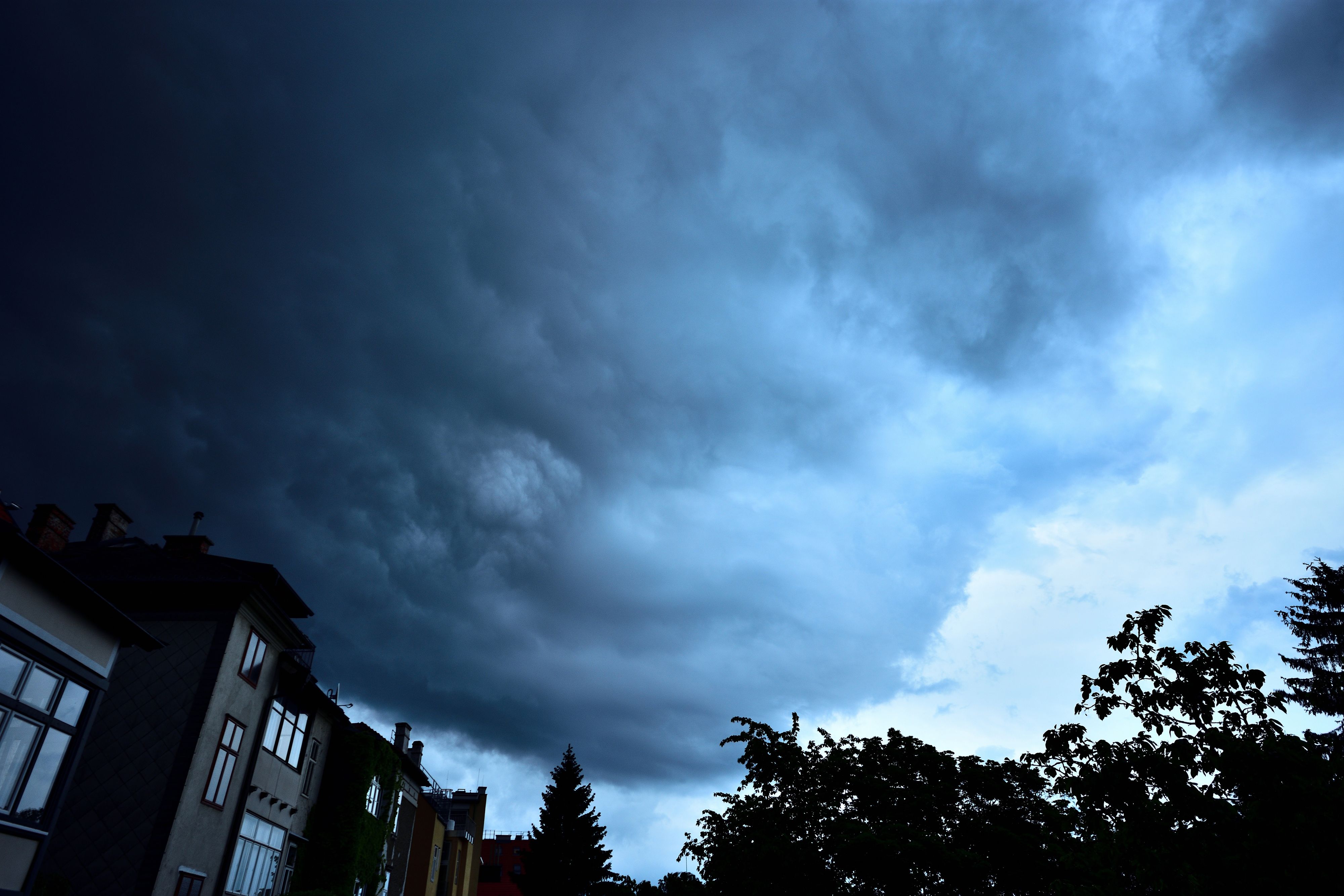 Heute.at - Es wird ungemütlich! Meteorologin lässt aufhorchen