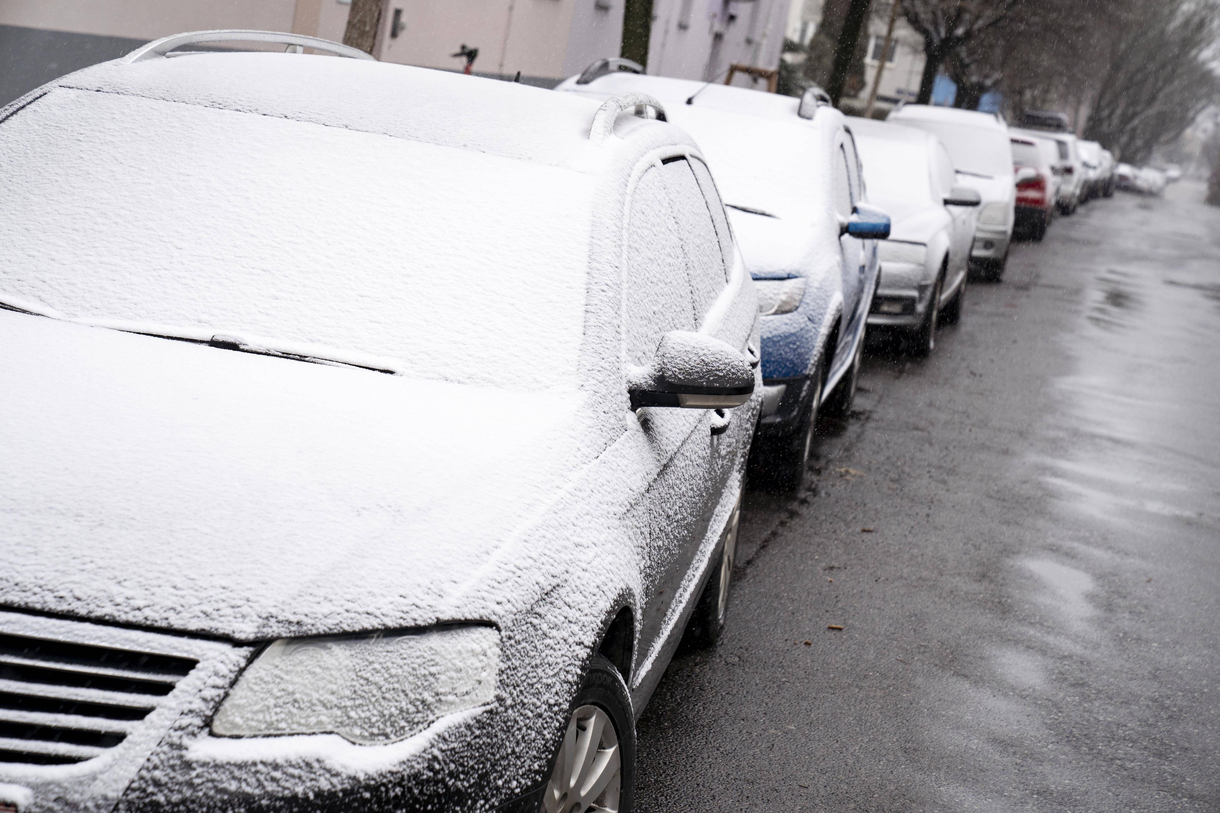 Heute.at - Wetter-Wahnsinn! Kräftige Schneefälle bis nach Wien