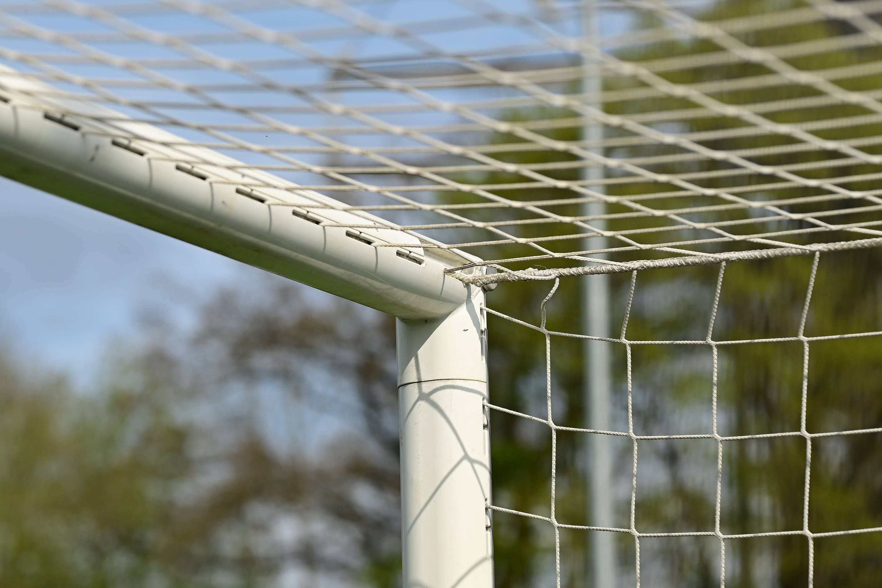 Der Bub wurde von einem Fußballtr erschlagen. (Symbolbild)