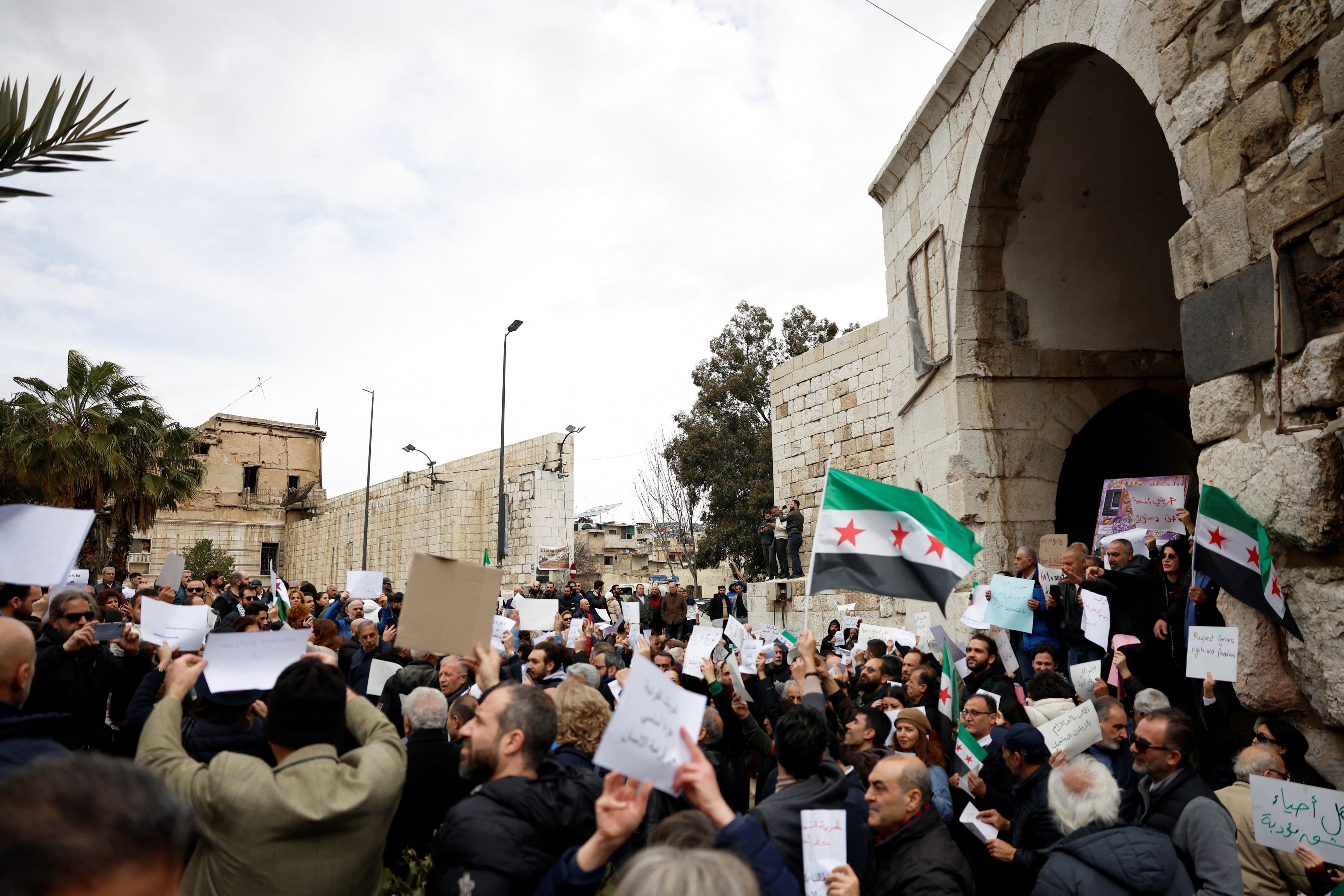 In Damaskus fand eine Demonstration gegen das geplante Alkoholverbot statt. 