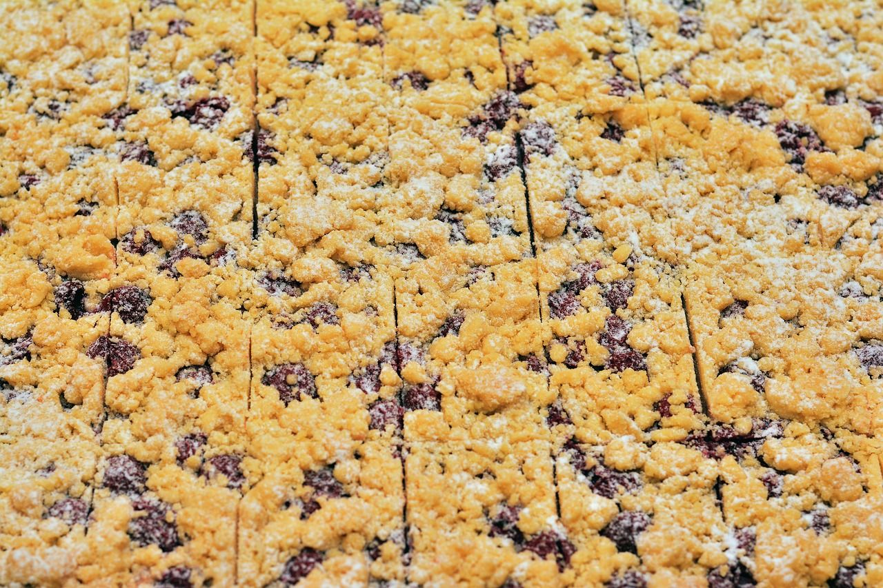 Köstlicher Blatt-Streuselkuchen mit knusprigen Streuseln