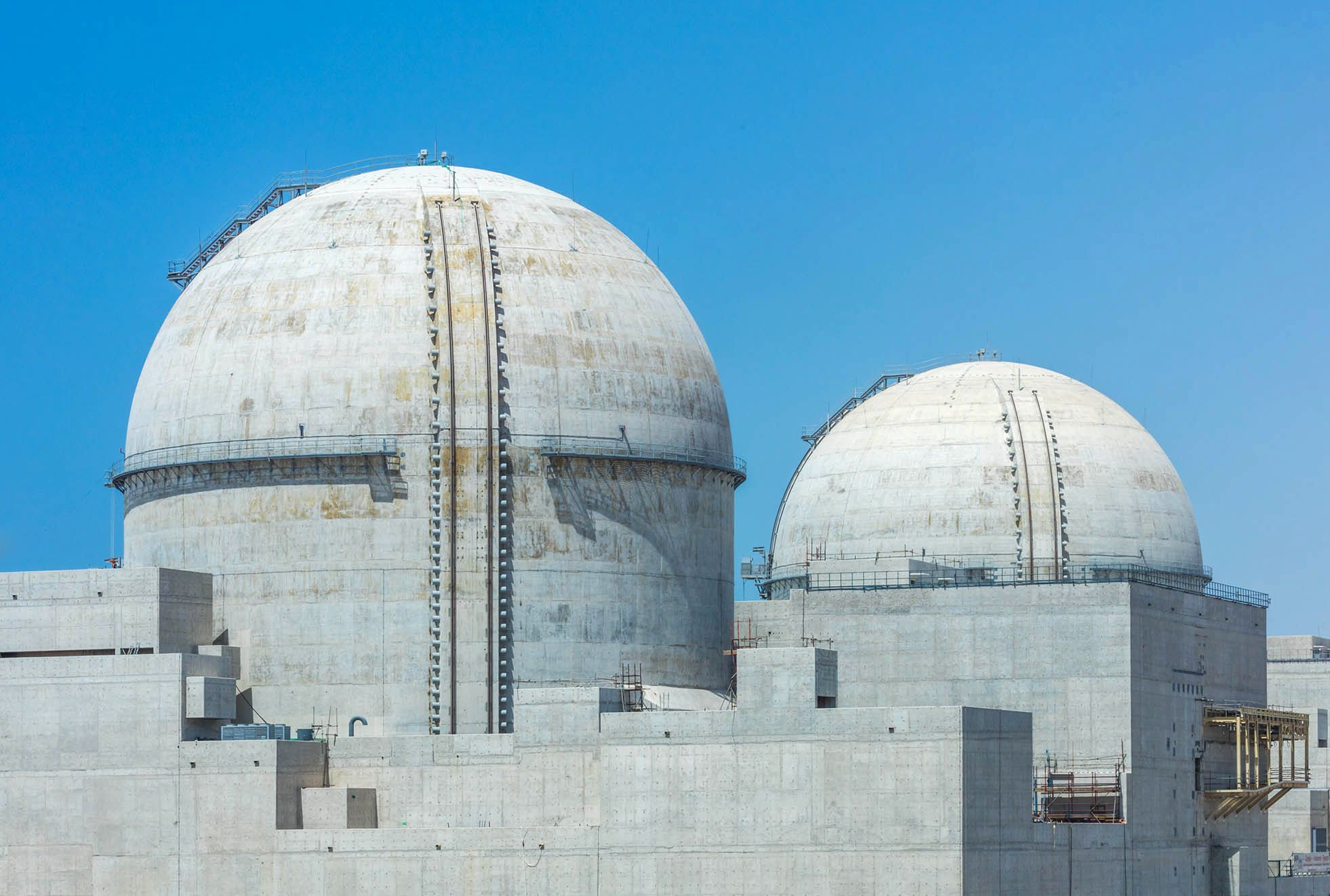 Das 2020 eröffnete Atomkraftwerk Barakah westlich von Abu Dhabi versorgt unter anderem Dubai mit Strom.