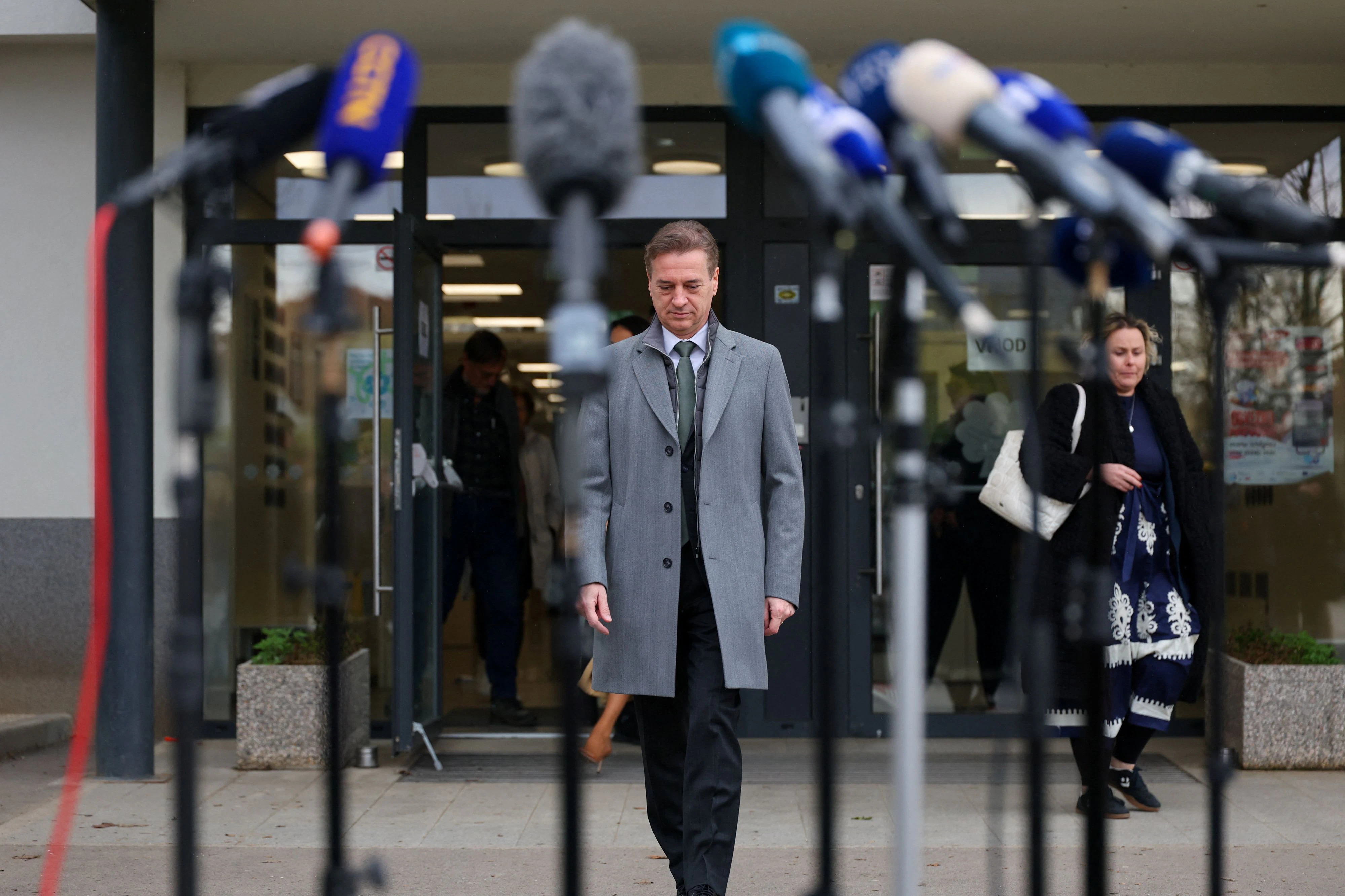 Robert Golob ist derzeit Regierungschef in der Slowakei, nach diesem Sonntag auch noch?