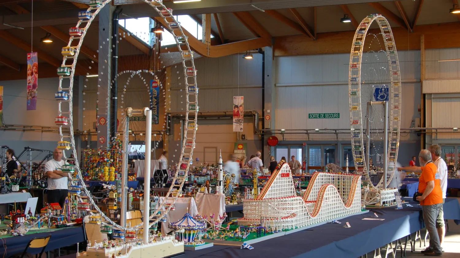 Bauen. Staunen. Mitfiebern. Vom 28. März bis 6. April 2026 verwandelt sich die Wiener Stadthalle, Studio F, in ein buntes Paradies für Lego-Fans aller Altersgruppen.