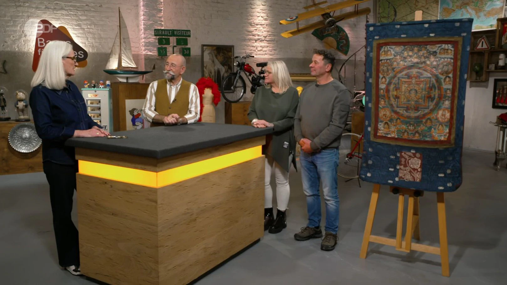 Für Heike Wolff und Joachim Herold gab es bei "Bares für Rares" mehr Geld, als erwartet.