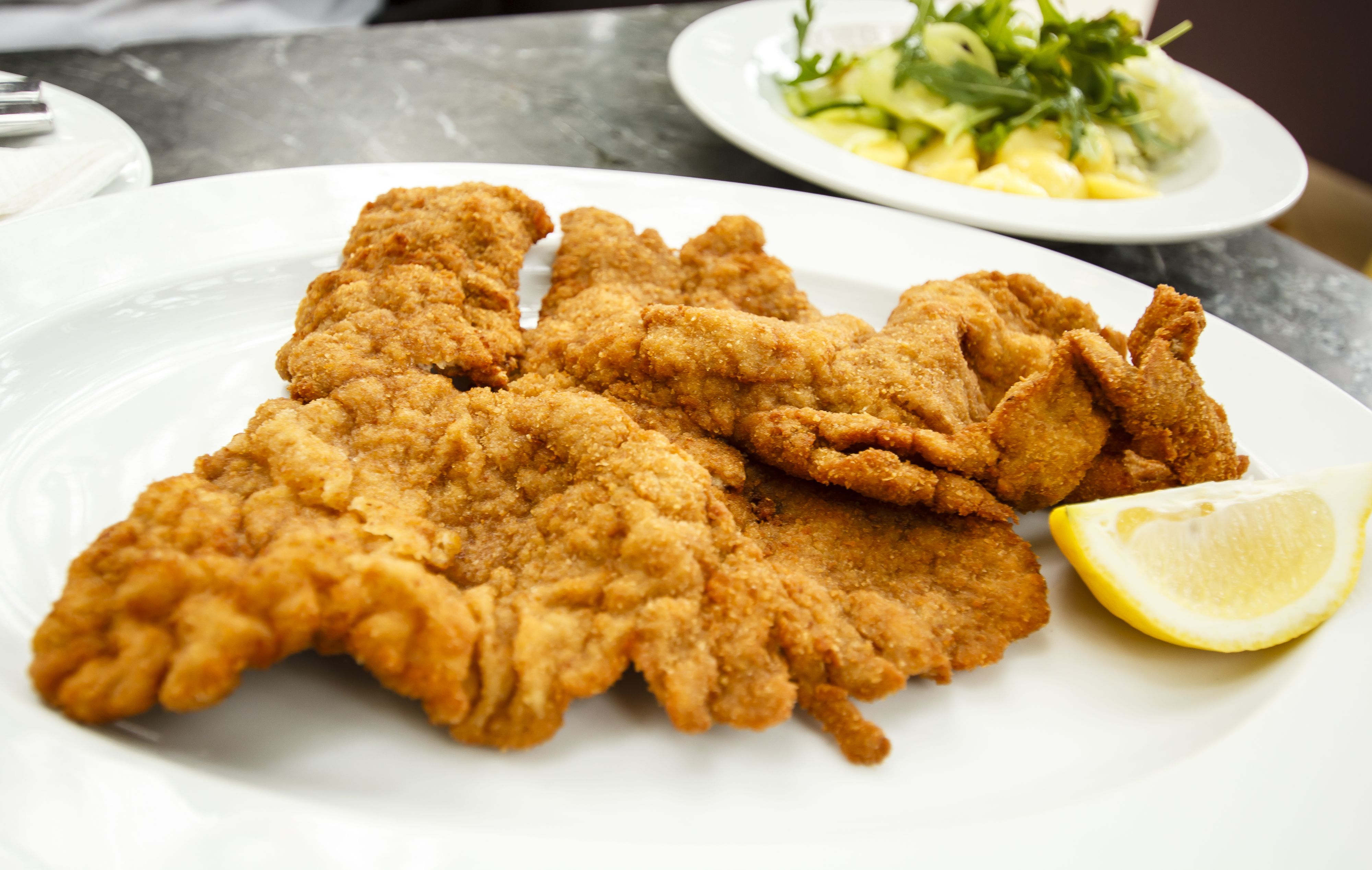 Wiener Schnitzel gibt es auch noch günstig.
