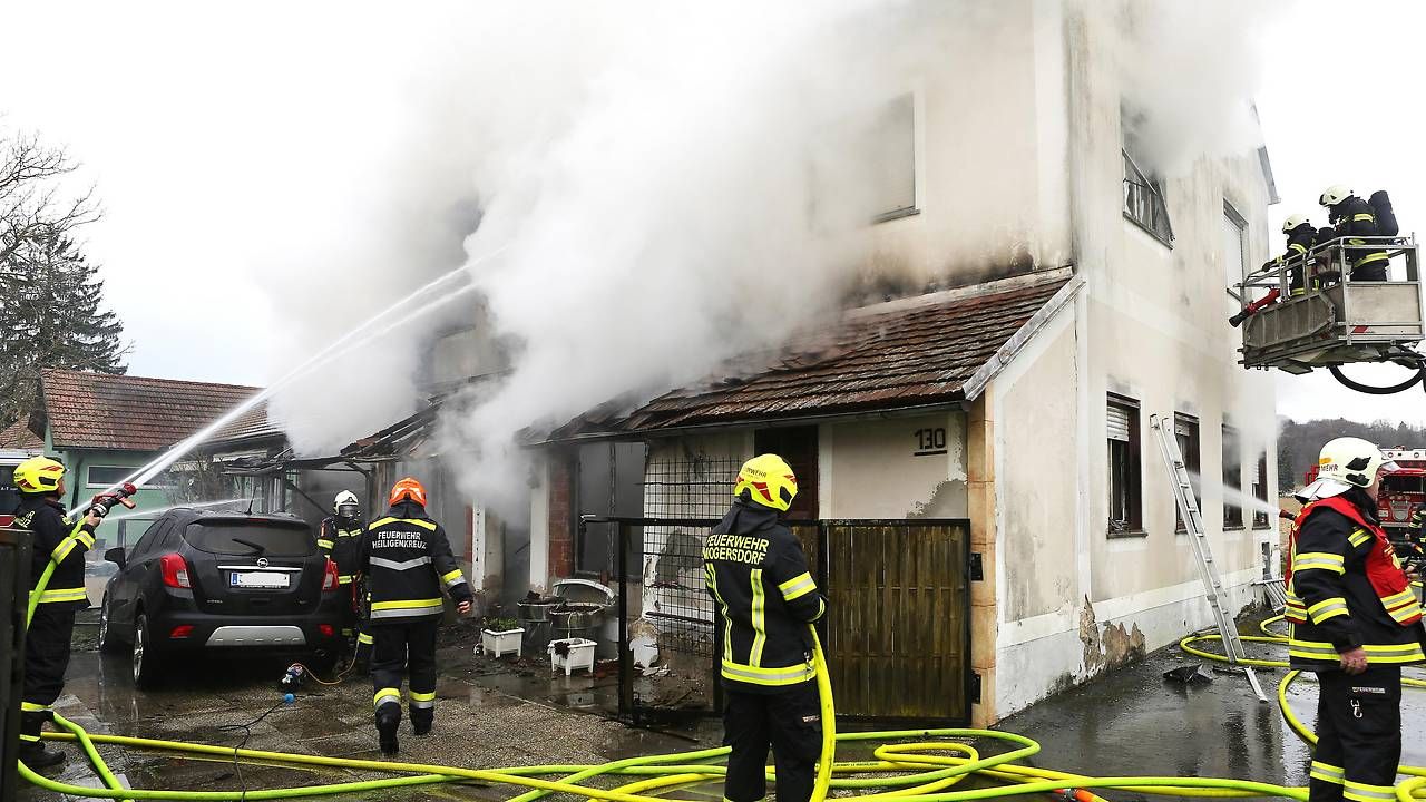 Beim Brand des Hauses wurde der Bewohner tot aufgefunden.