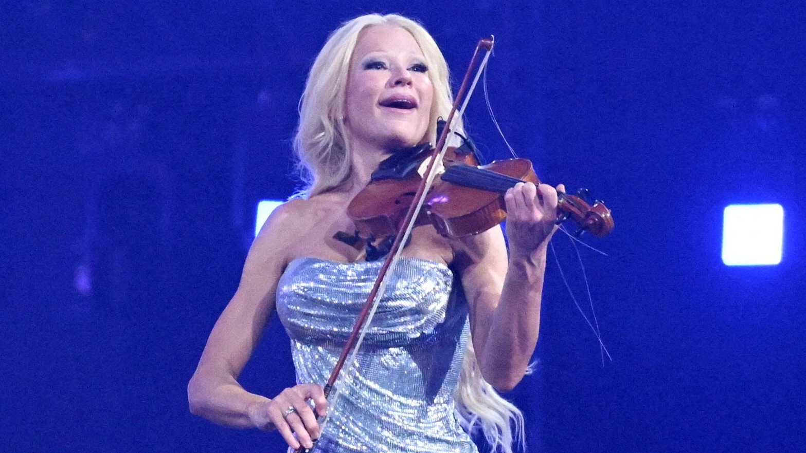 Linda Lampenius will ihre Geige beim "Song Contest" in Wien live spielen.