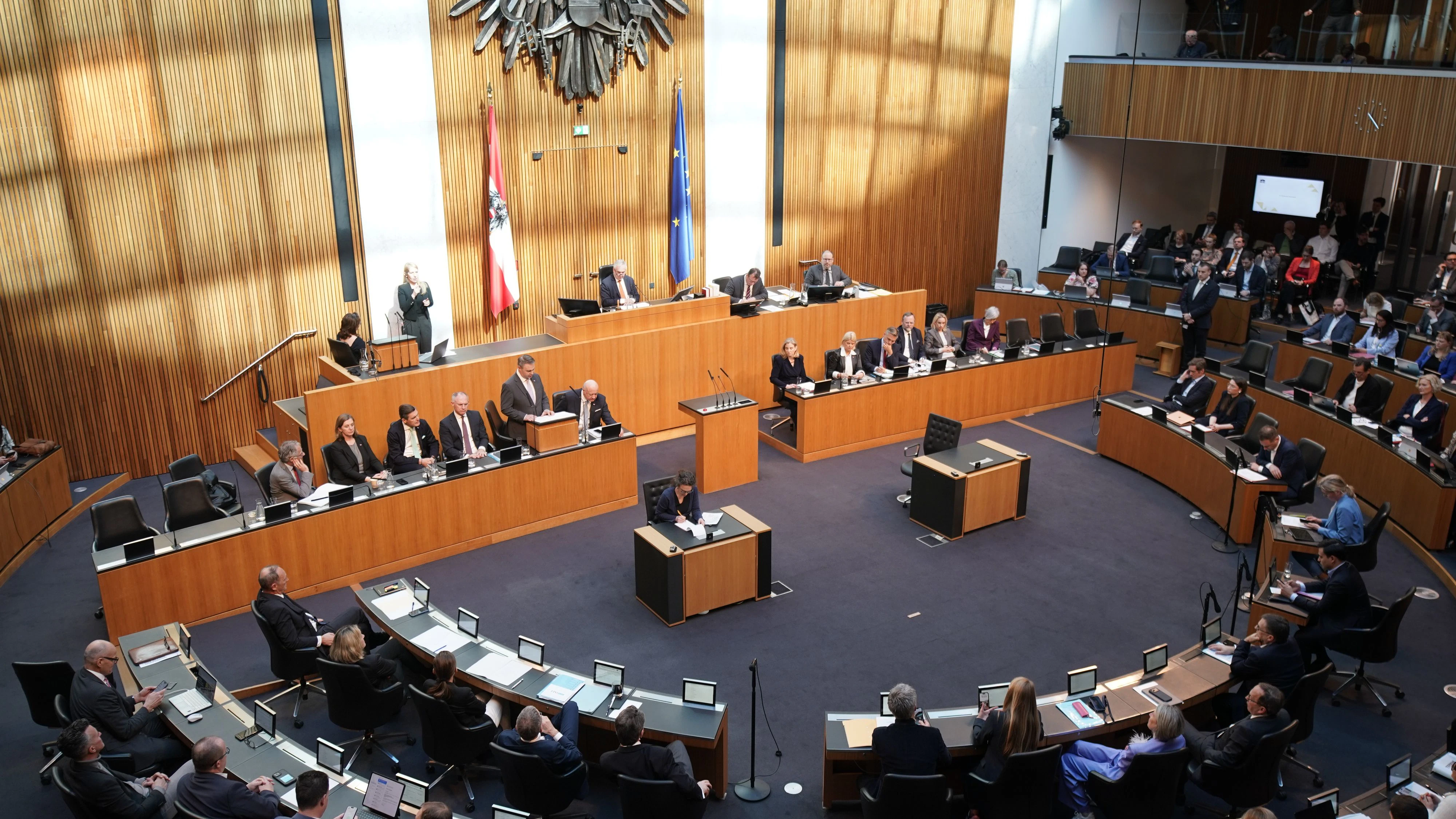 Heute.at - Jetzt fix! Koalition einigt sich auf Justiz-Reform