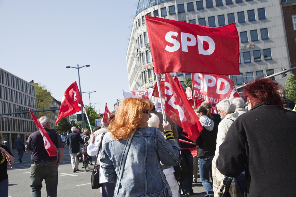 Heute.at - Nur 12 Prozent! SPD im Umfrage-Tief