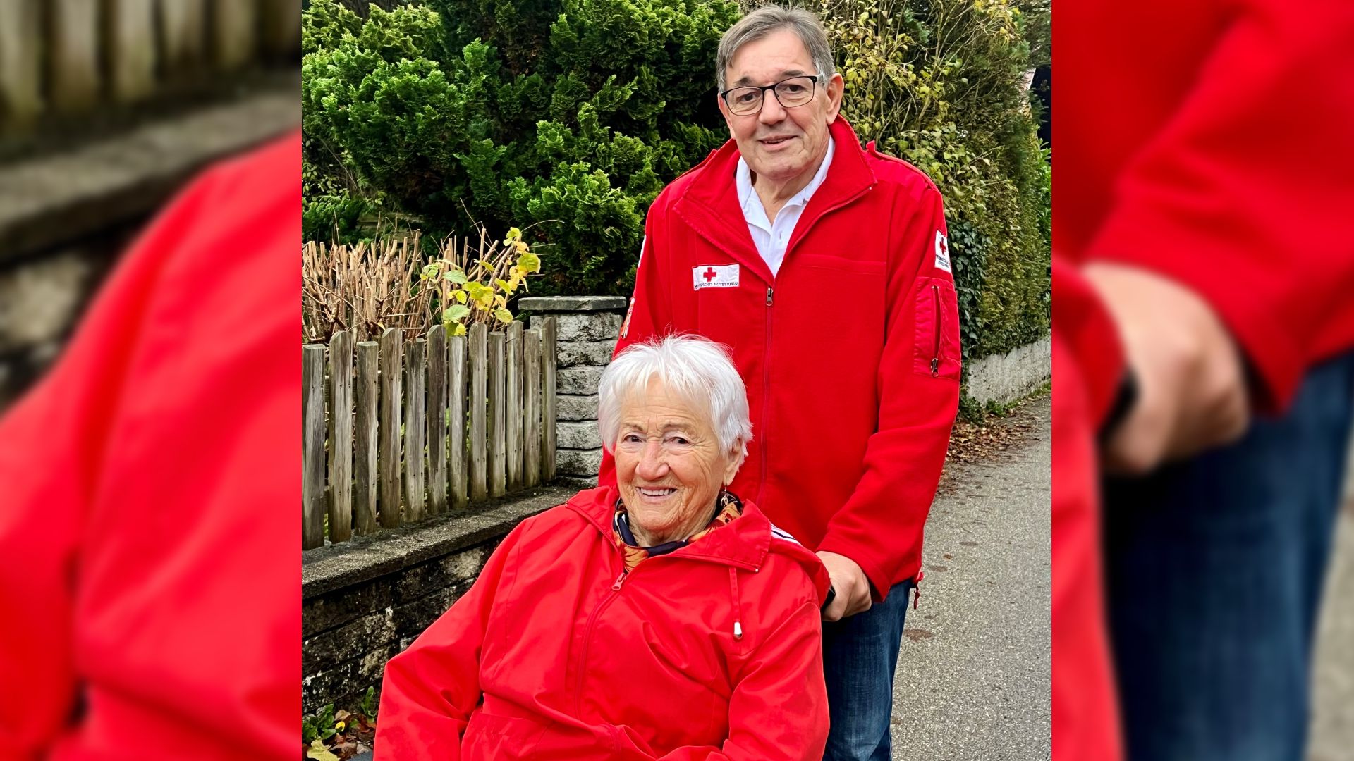 Wertvolle Besuchsdienste: Rudi Staufer kümmert sich regelmäßig um Elisabeth Beyer.