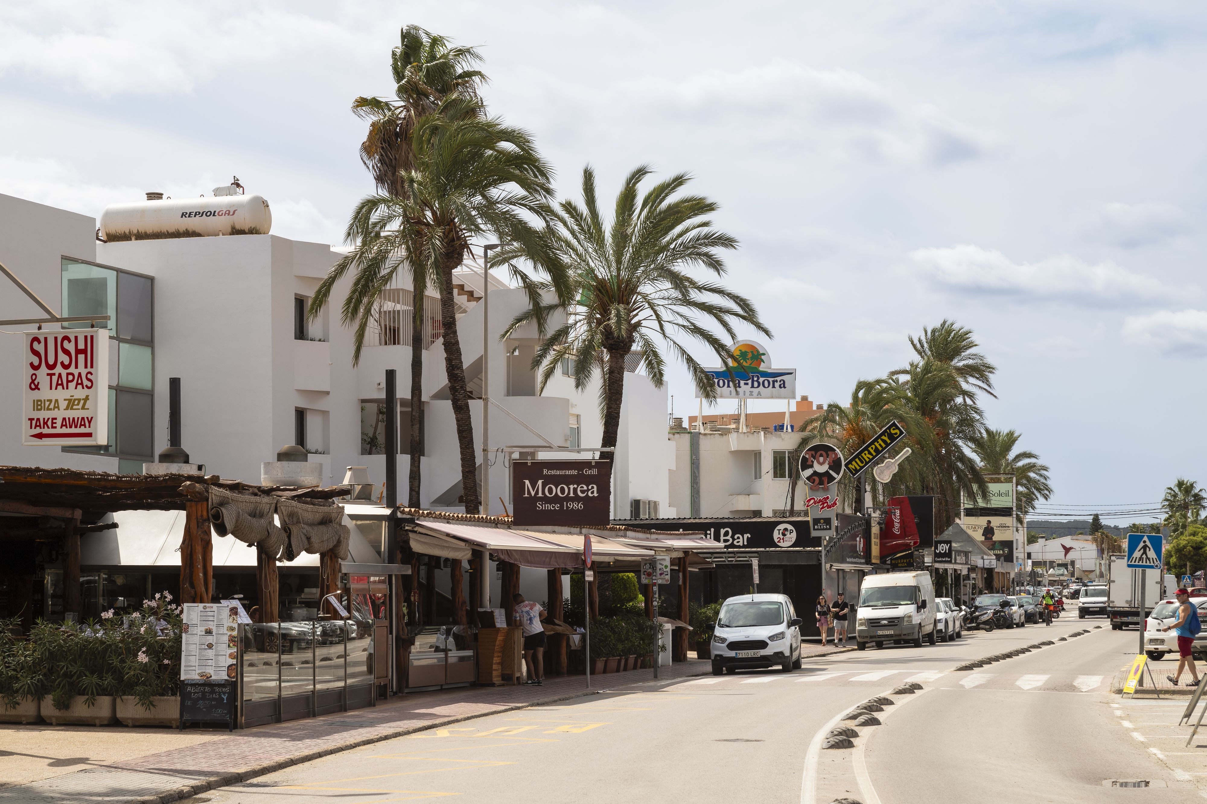 Ibiza reduziert die Zahl der Autos auf den Straßen.