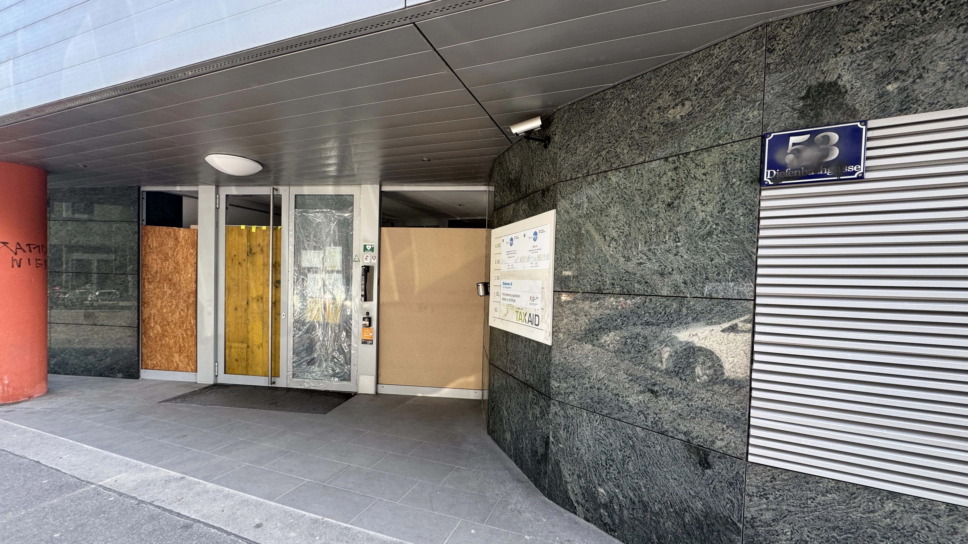 Türen demoliert! Vandalismus-Eklat auf Wiener Diakonie