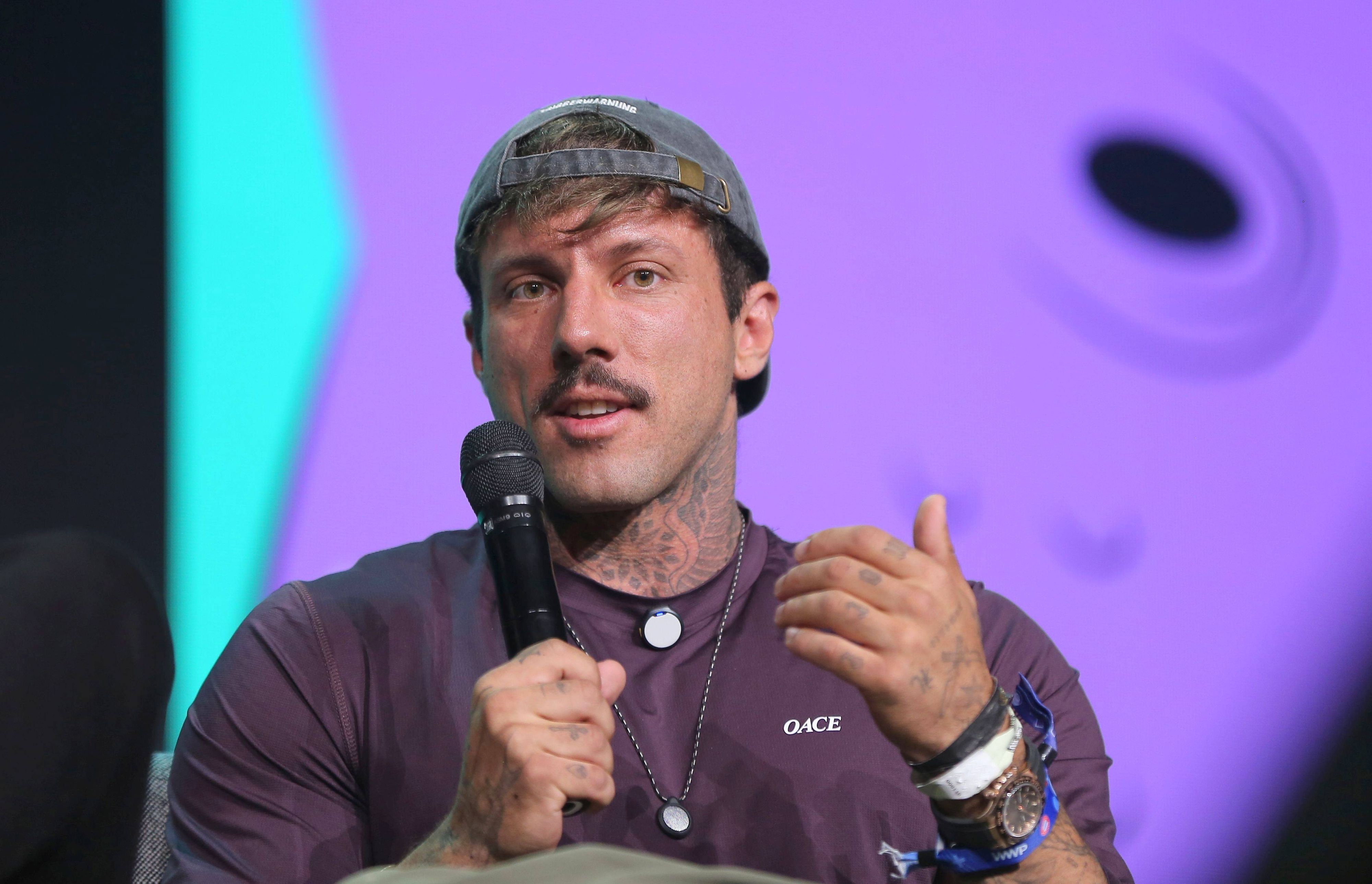 Christian Wolf ist ein deutscher Fitness-Influencer und Unternehmer.