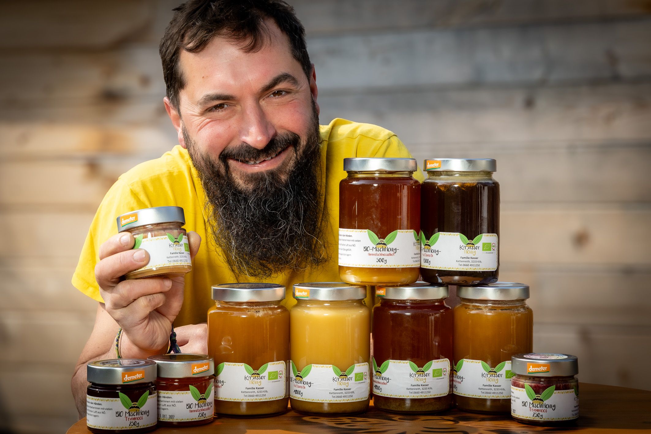 Robert Kasser (49) hat seit 2016 seine Imkerei.