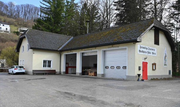 Heute.at - Feuerwehrhaus in NÖ um 250.000 Euro zu haben