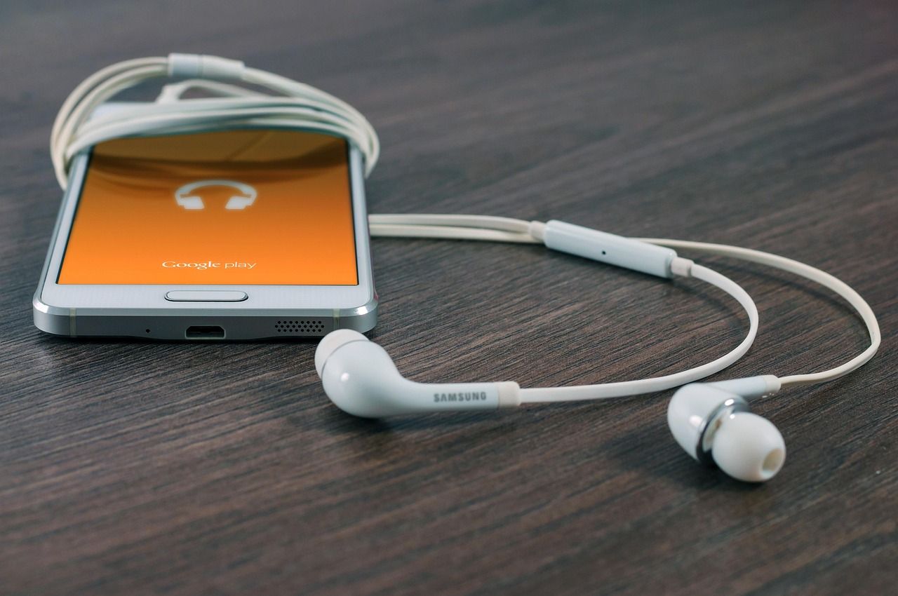 Samsung-Handy mit Datenaustausch-Funktion