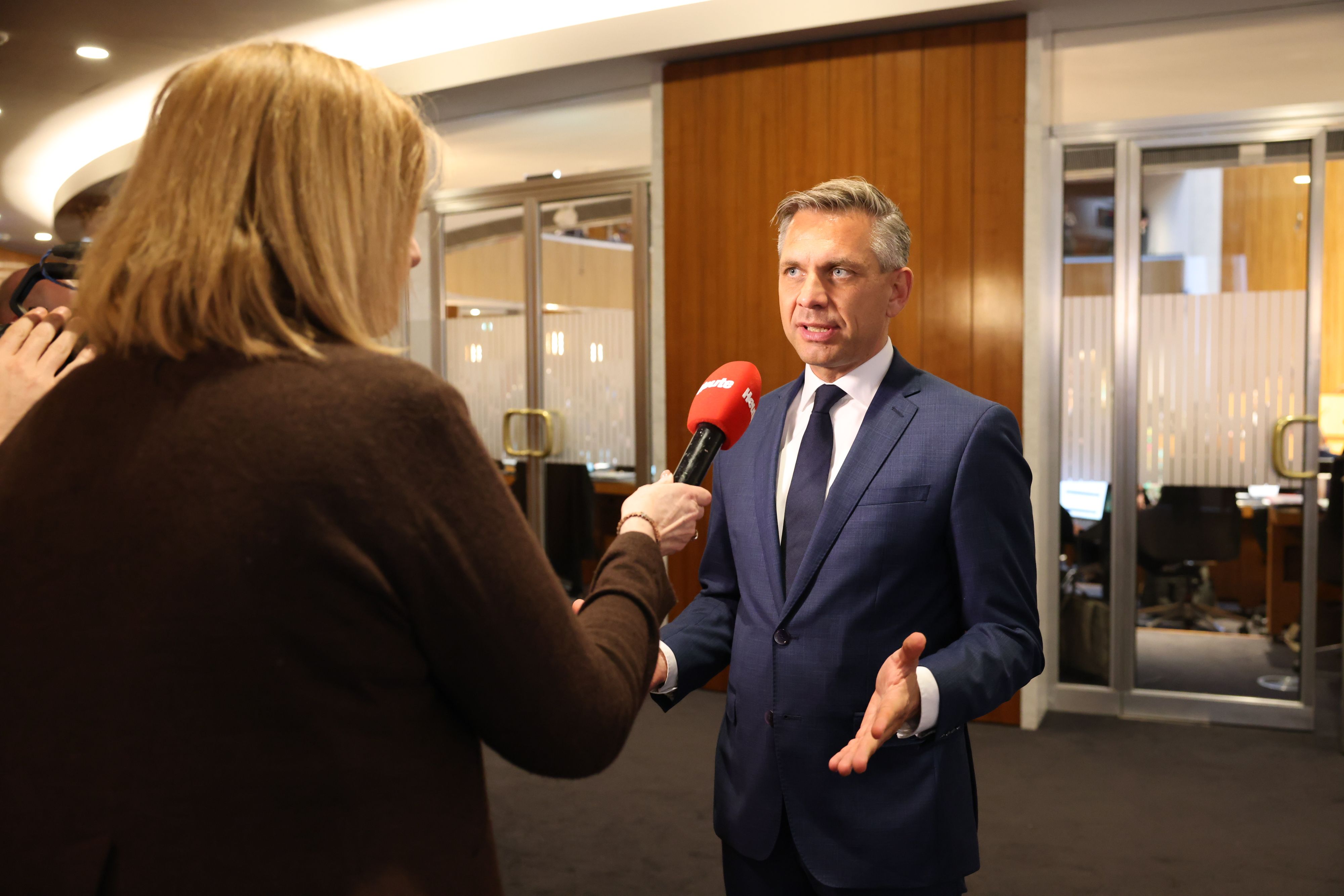 Wirtschafts- und Energieminister Hattmannsdorfer (ÖVP) im 