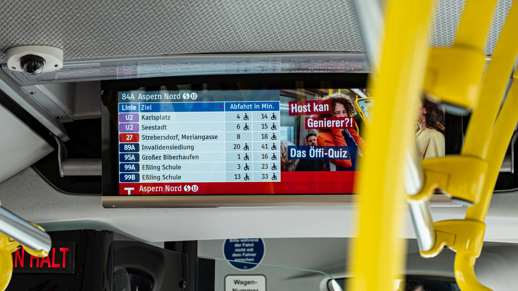 Die neuen Umsteige-Anzeigen bei den Wiener Linien. 