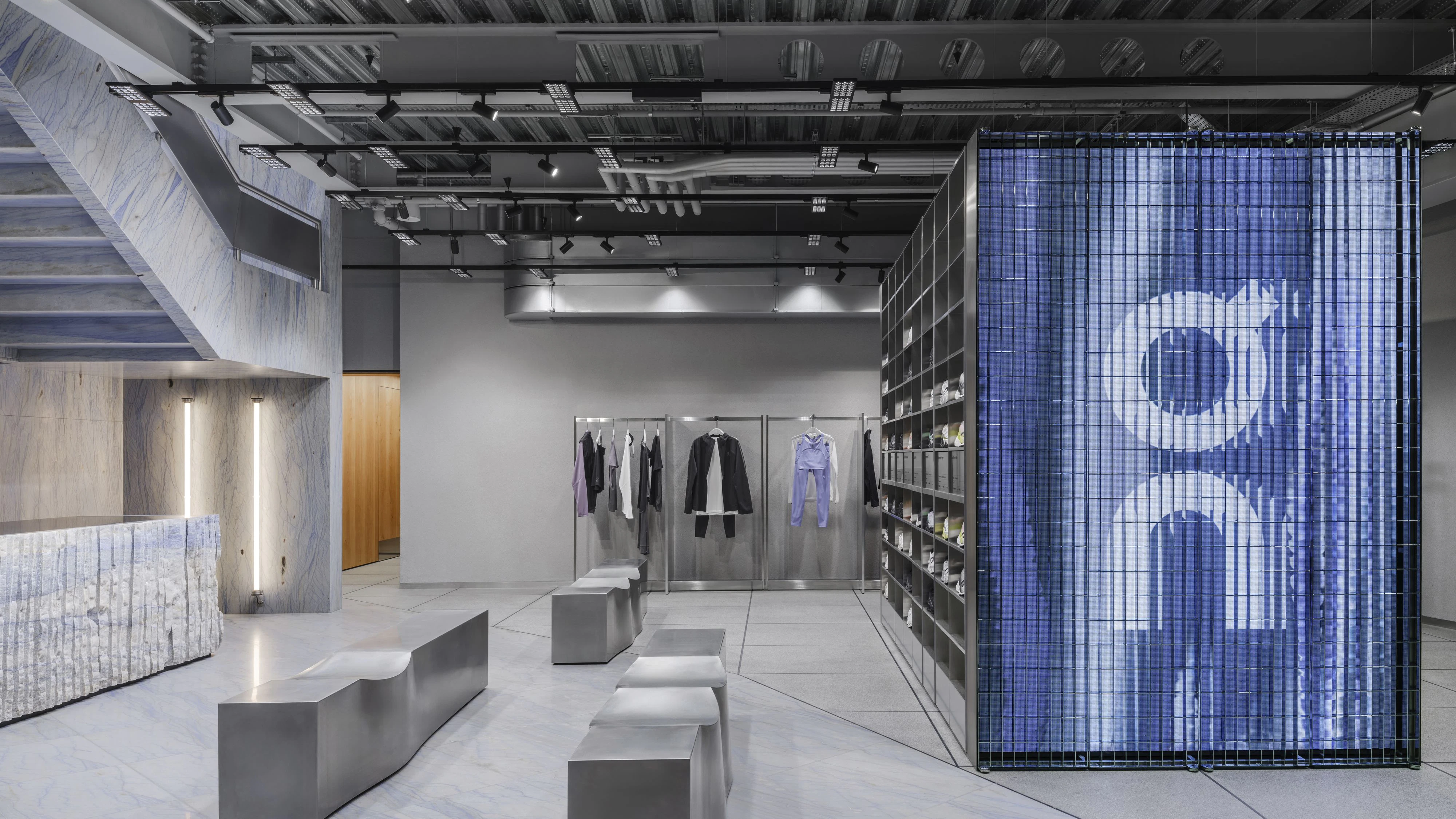 "On"-Store in London: So ähnlich könnte Shop in Wien aussehen.