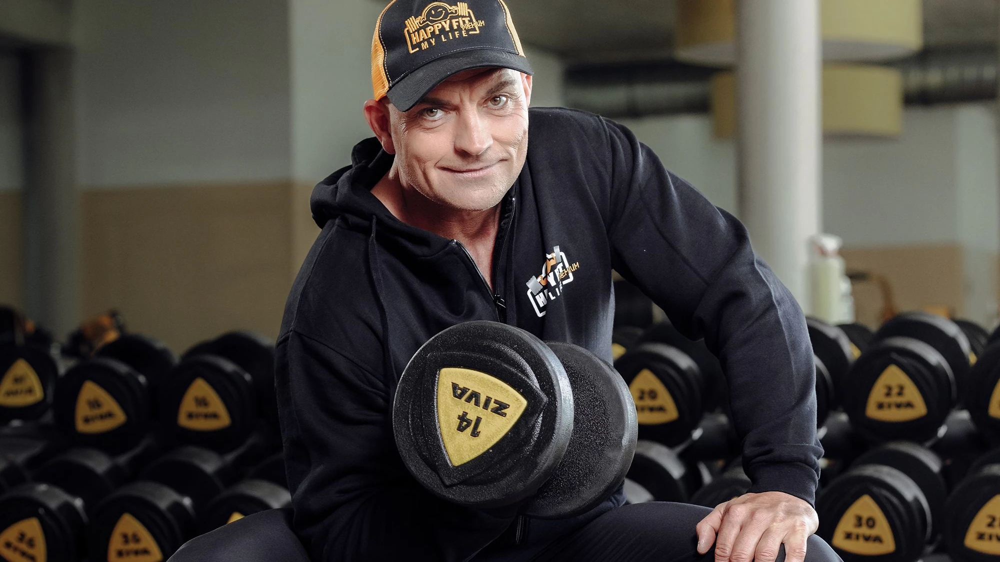HappyFit-Gründer Sven setzt auf Expansion und moderne Trainingskonzepte.
