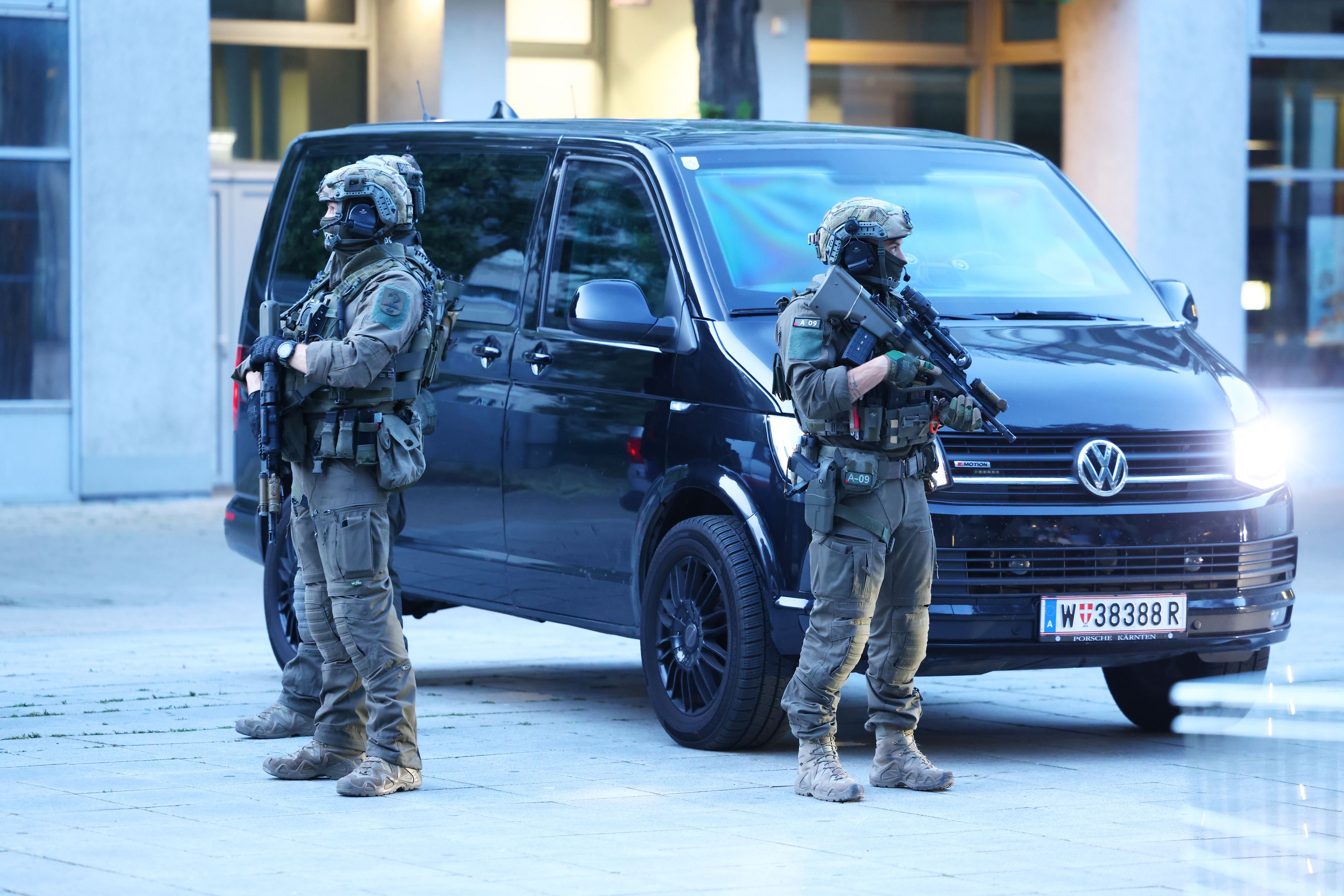 Kräfte der DSN, Landesämter und Polizei waren bei den Zugriffen beteiligt. (Symbolbild)