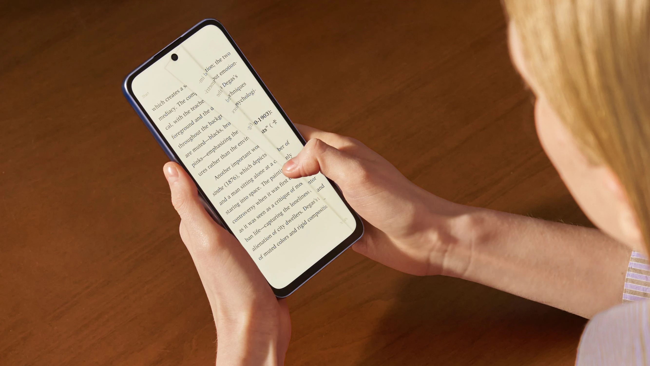 TCL zeigte mit dem NxtPaper 70 Pro einen neuen Smartphone-Vertreter, der die Technik praktisch erlebbar machen soll.