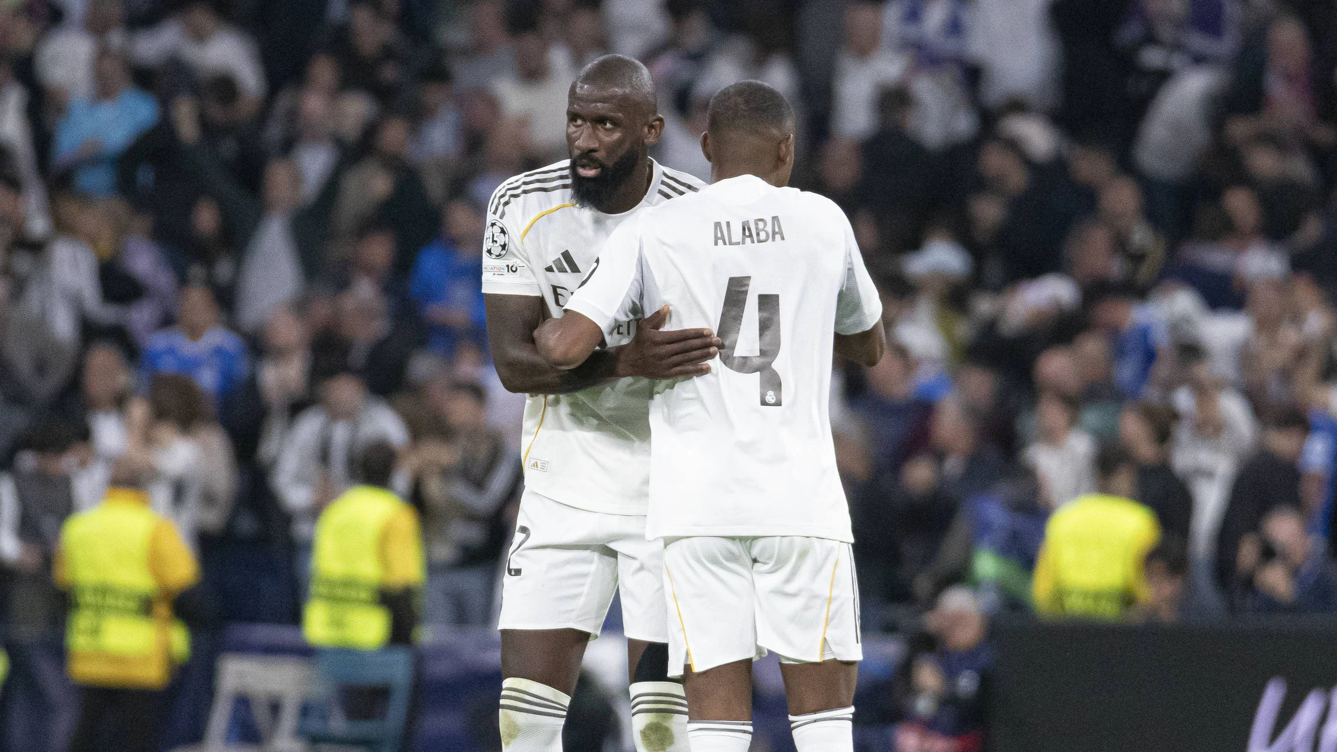 Antonio Rüdiger und David Alaba zusammen für Real Madrid. 