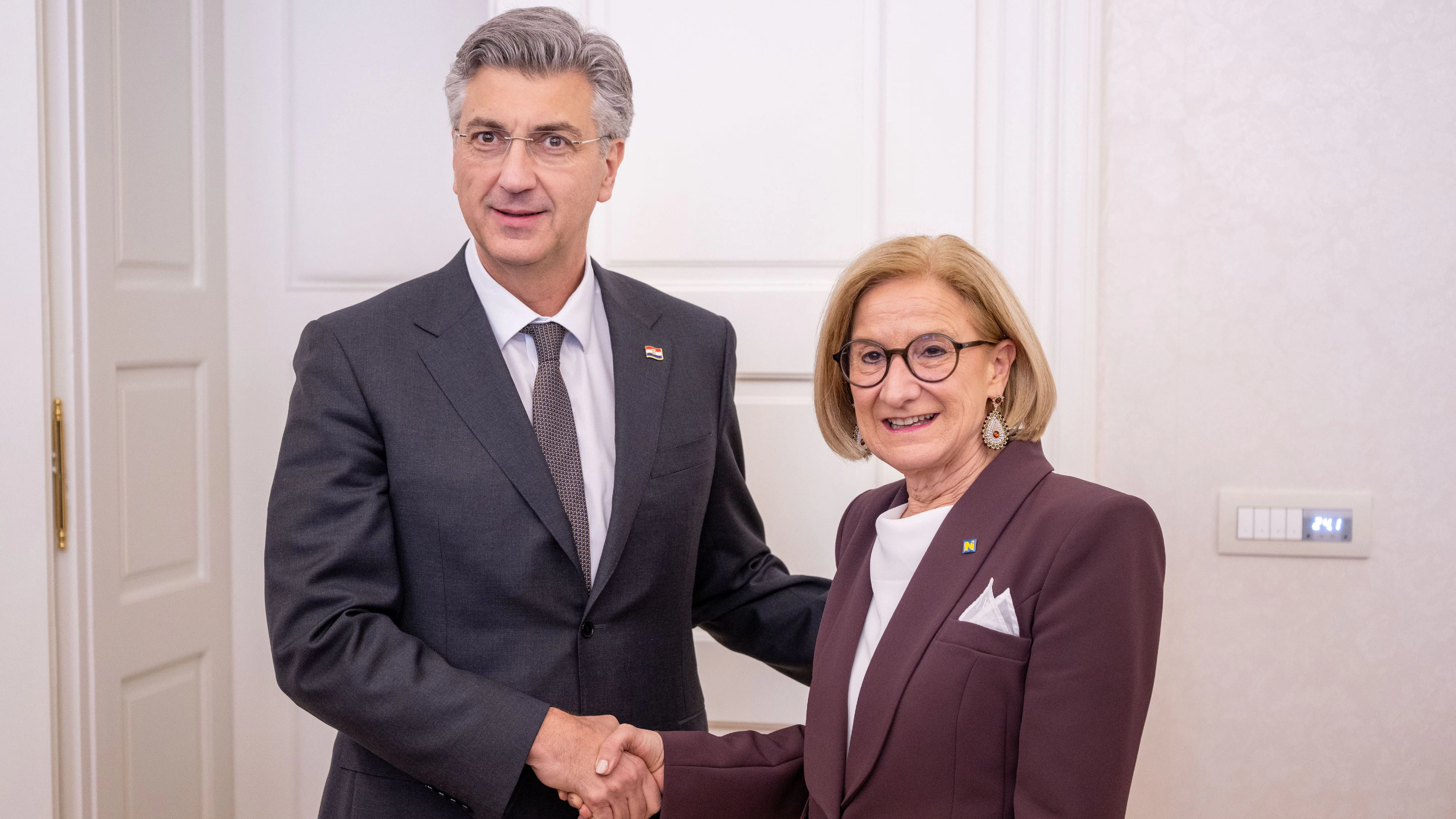 Mikl-Leitner gemeinsam mit dem kroatischen Premierminister Andrej Plenkovic.