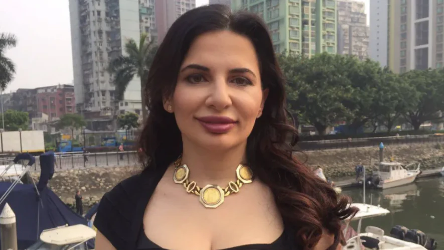 Heute.at - 5 Millionen Dollar Kopfgeld! Polizei jagt Krypto-Queen