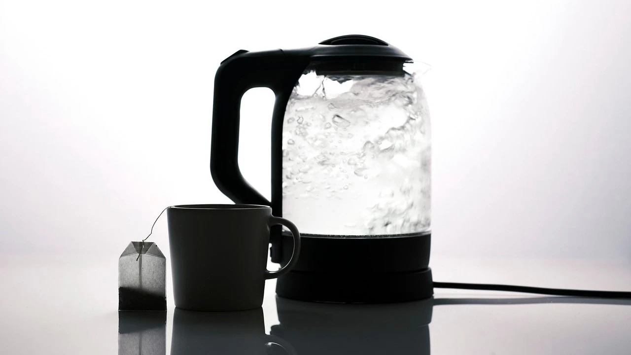 Heute.at - Wasserkocher: Wann das Aufkochen tabu ist