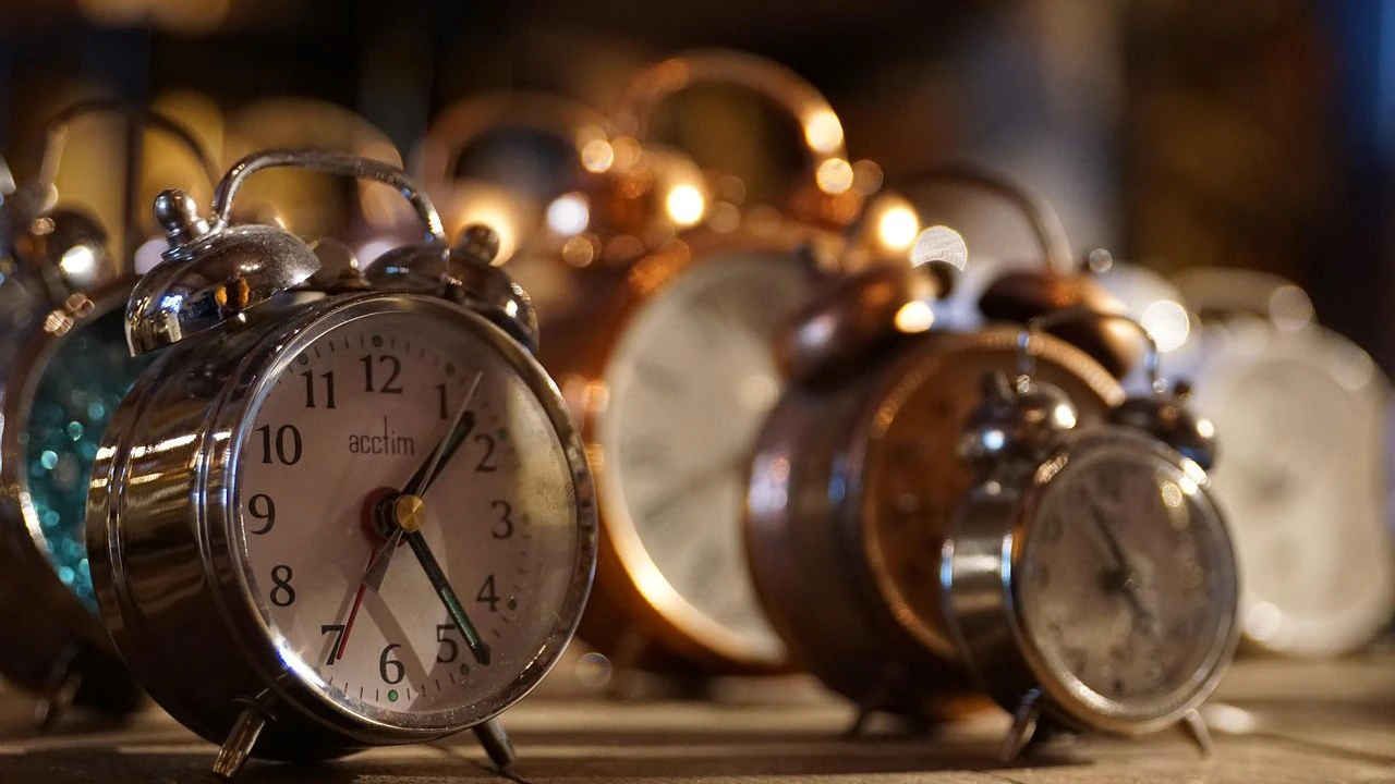 Wecker und Uhren zur Zeitumstellung