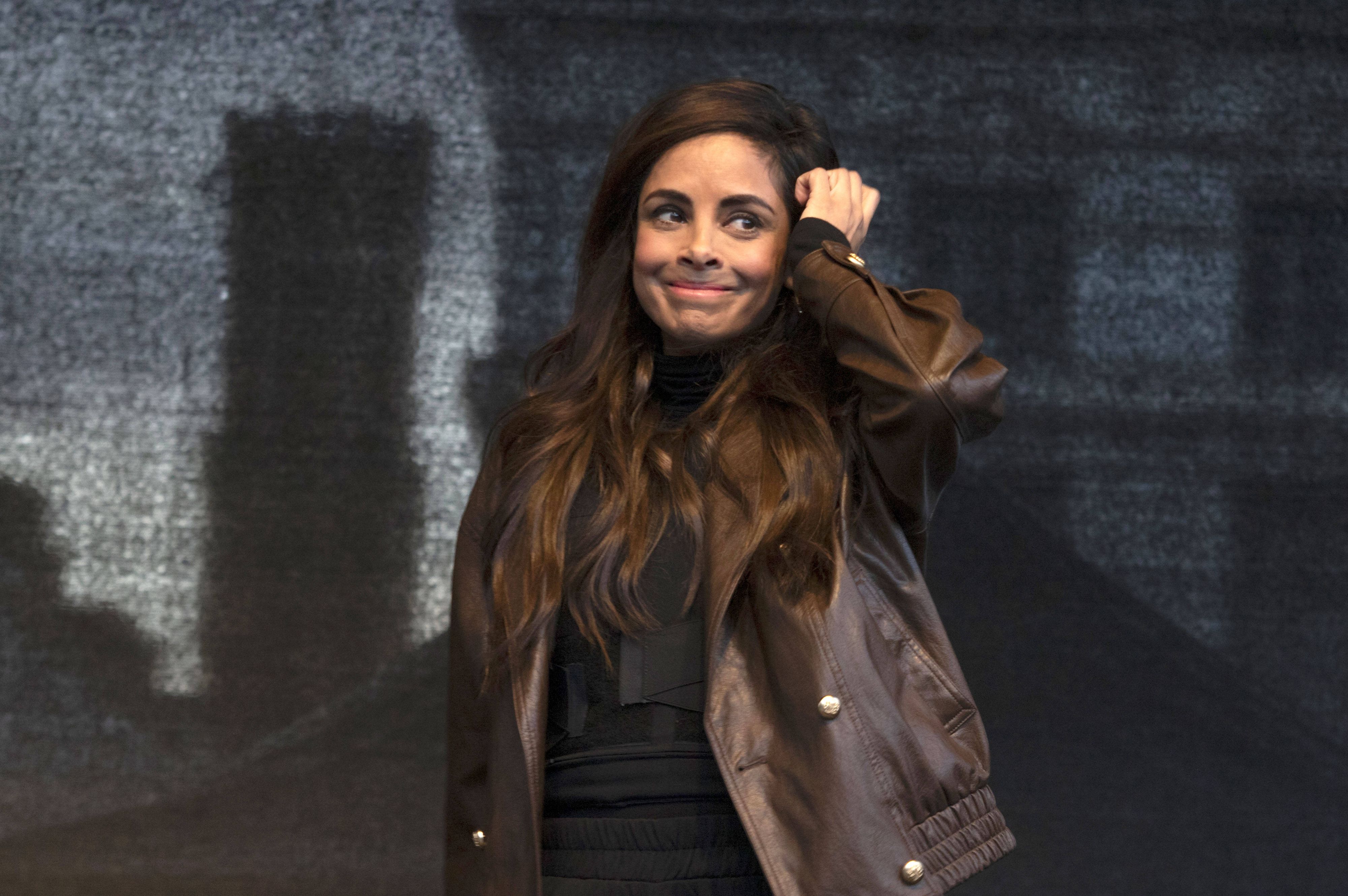 Collien Fernandes bei der Demonstration gegen sexualisierte Gewalt. 