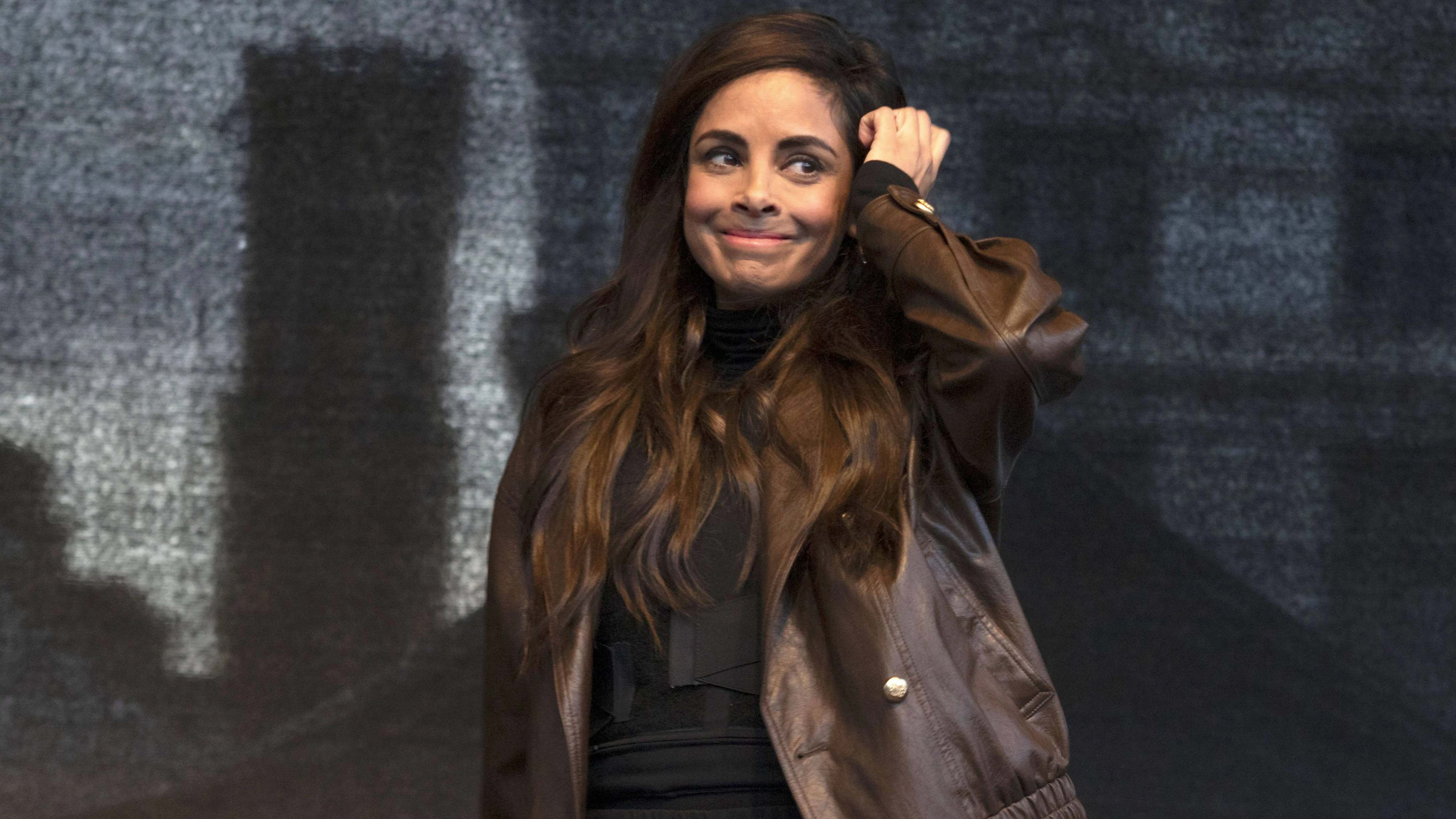 Collien Fernandes bei der Demonstration gegen sexualisierte Gewalt. 