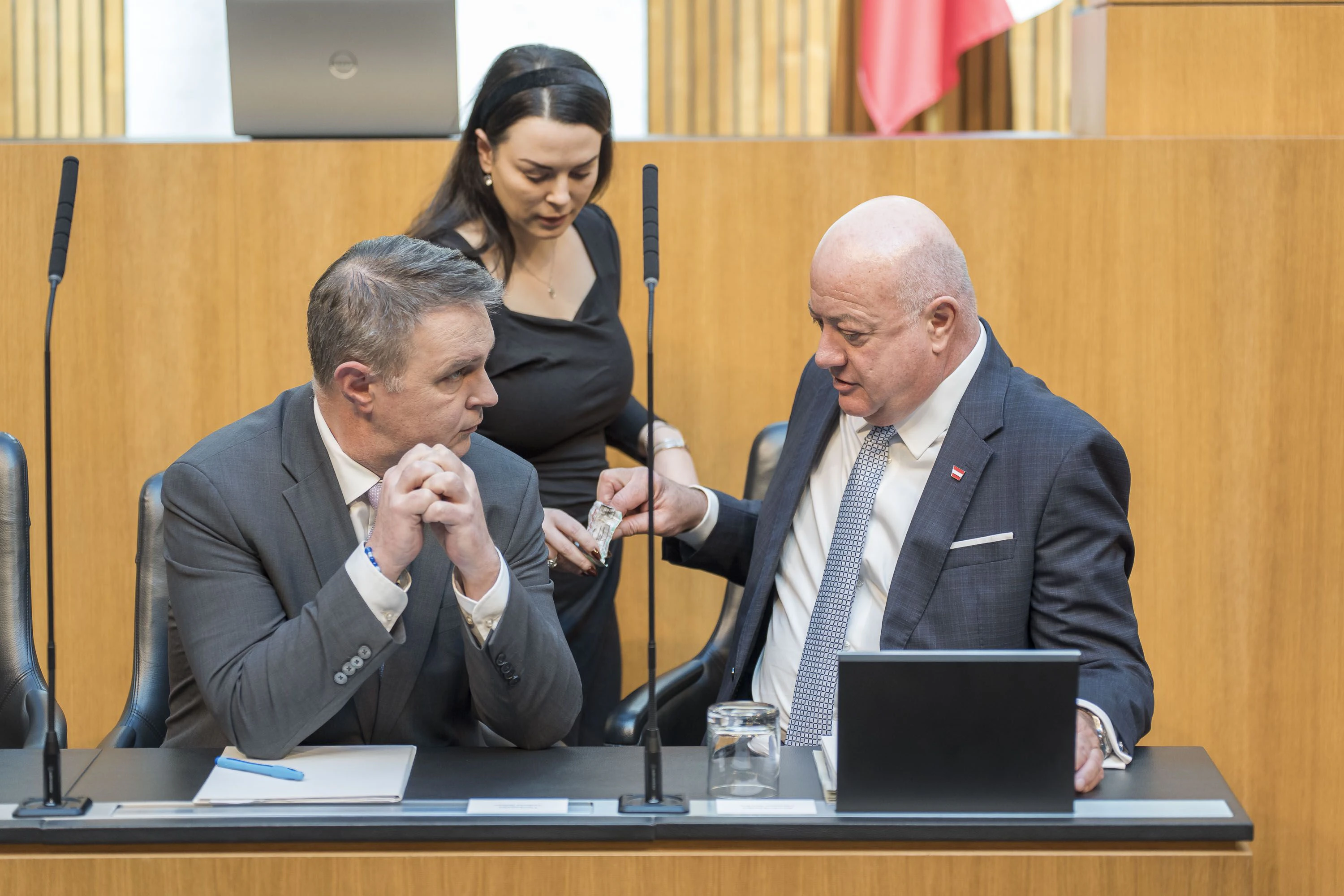 Weißt was Andi, du hast eh so wenige Freunde ...